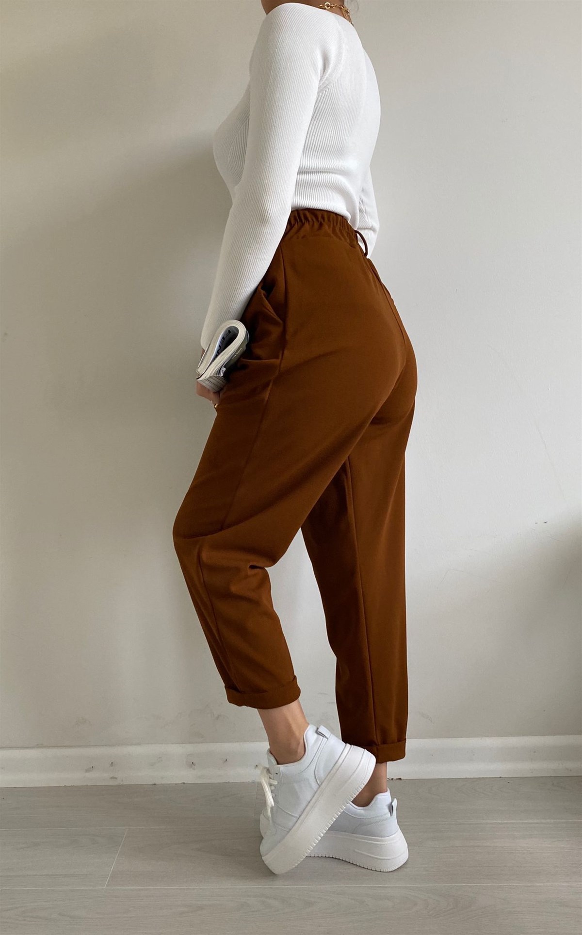Tarçın Beli Lastikli Pantolon