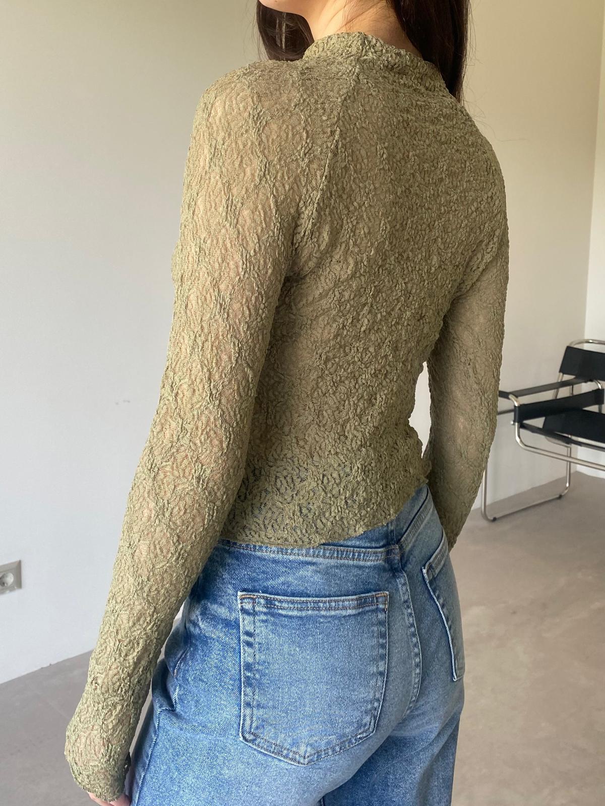 Yeşil Dantel Detaylı Transparan Bluz