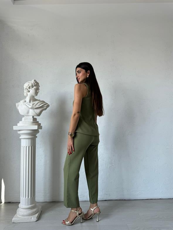 Yeşil Gold Düğmeli Style Takım