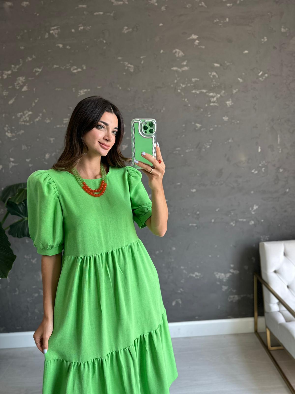 Yeşil Kolye Detaylı Elbise