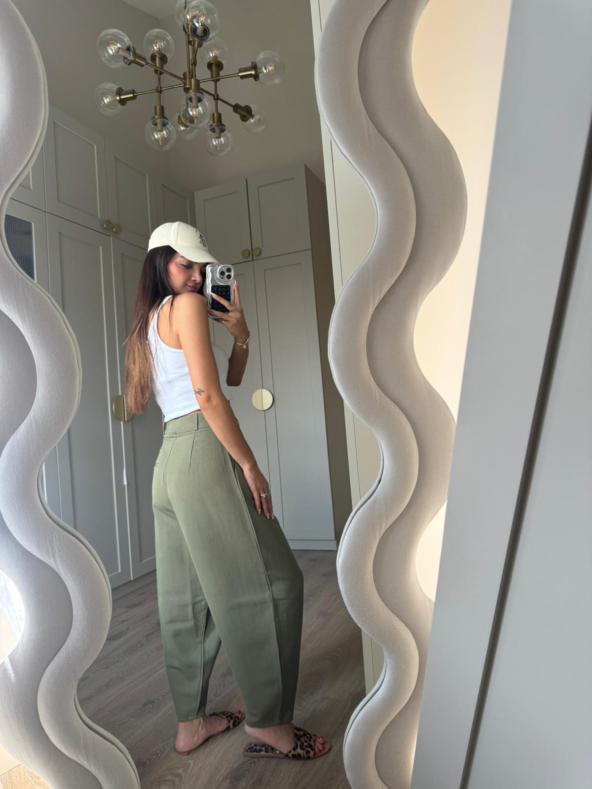 Yeşil Pileli Keten Şalvar Pantolon