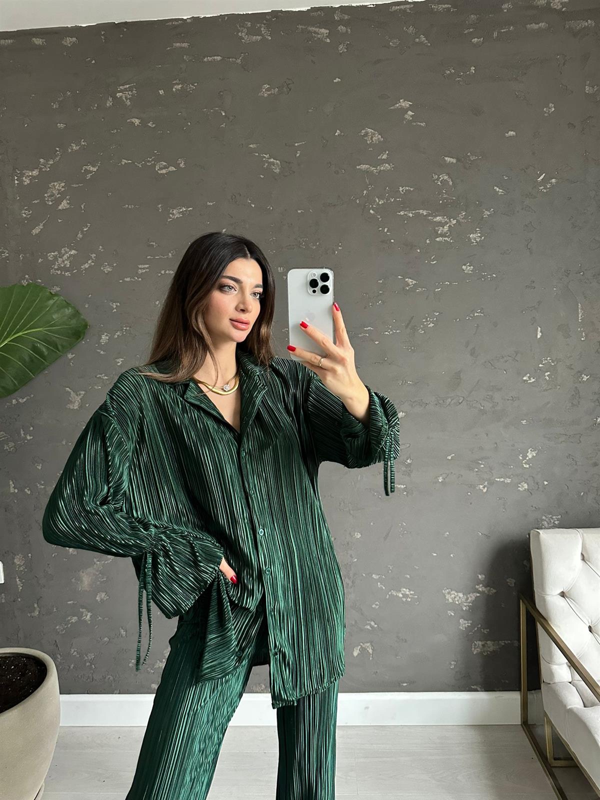 Zümrüt Yeşili Karla Takım