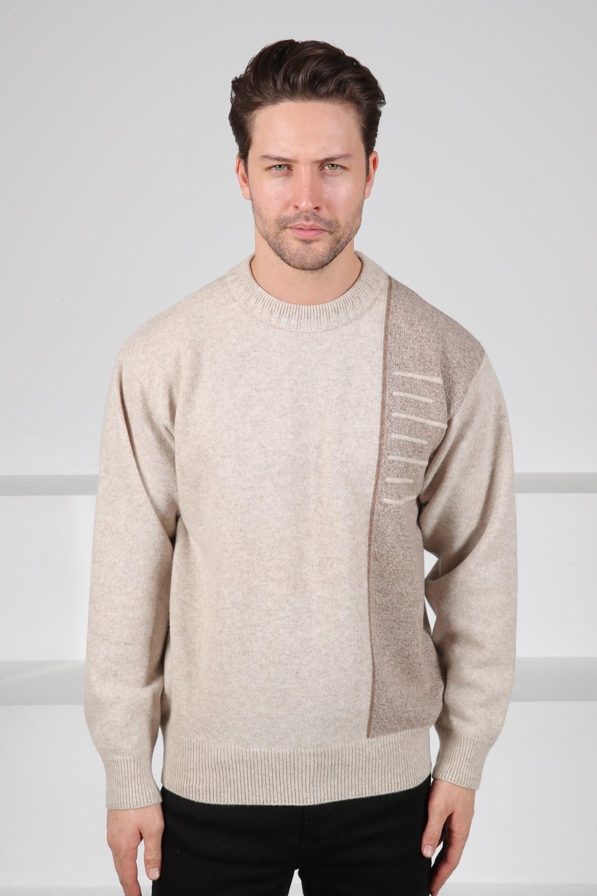 Ferraro A.Bej Bisiklet Yaka Çizgi Detaylı Uzun Kollu %100 Kuzu Yünü Erkek Triko Kazak