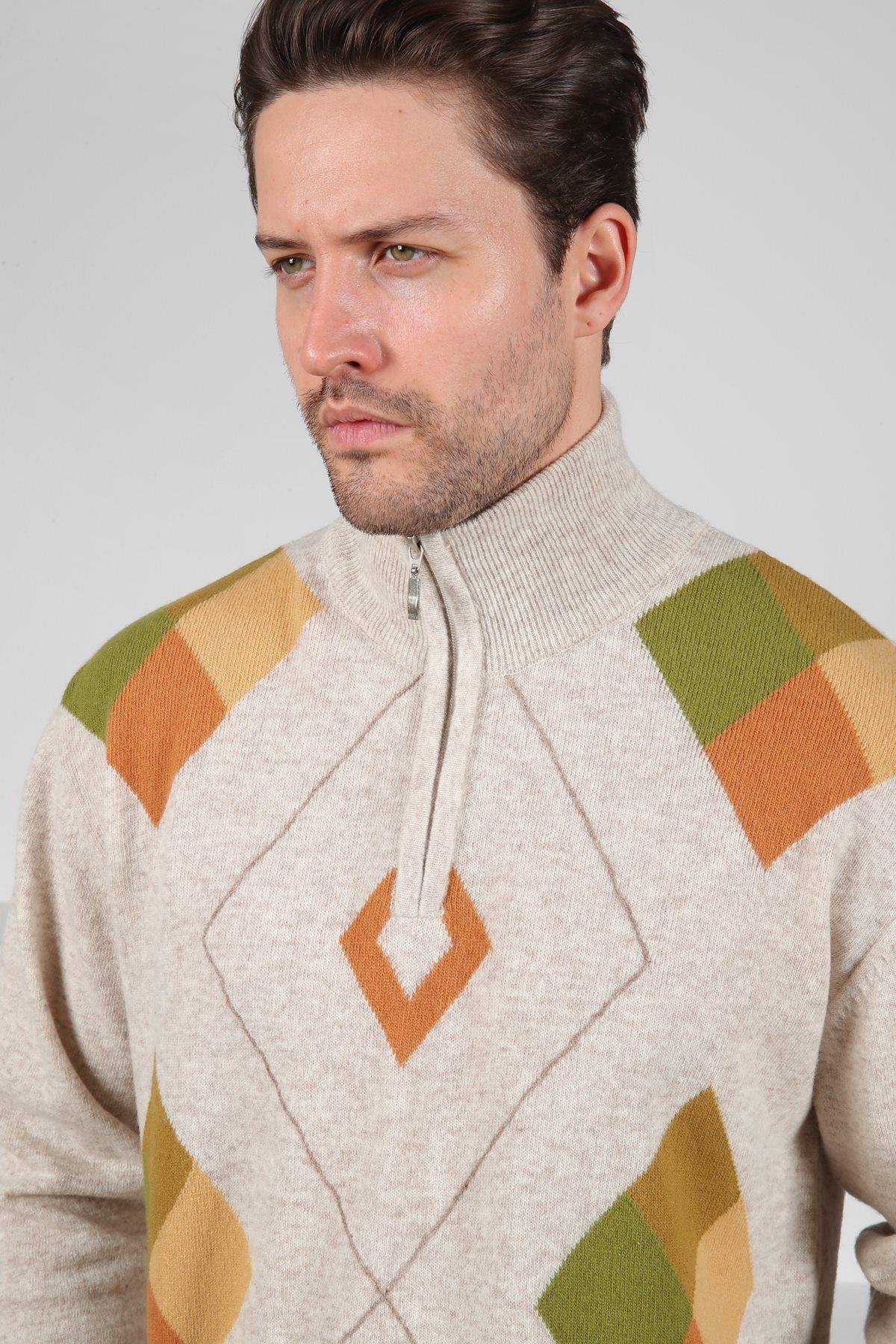 Ferraro A.Bej Balıkçı Yaka Fermuarlı Camel Yeşil Desen Detaylı Uzun Kollu %100 Kuzu Yünü Erkek Triko Kazak