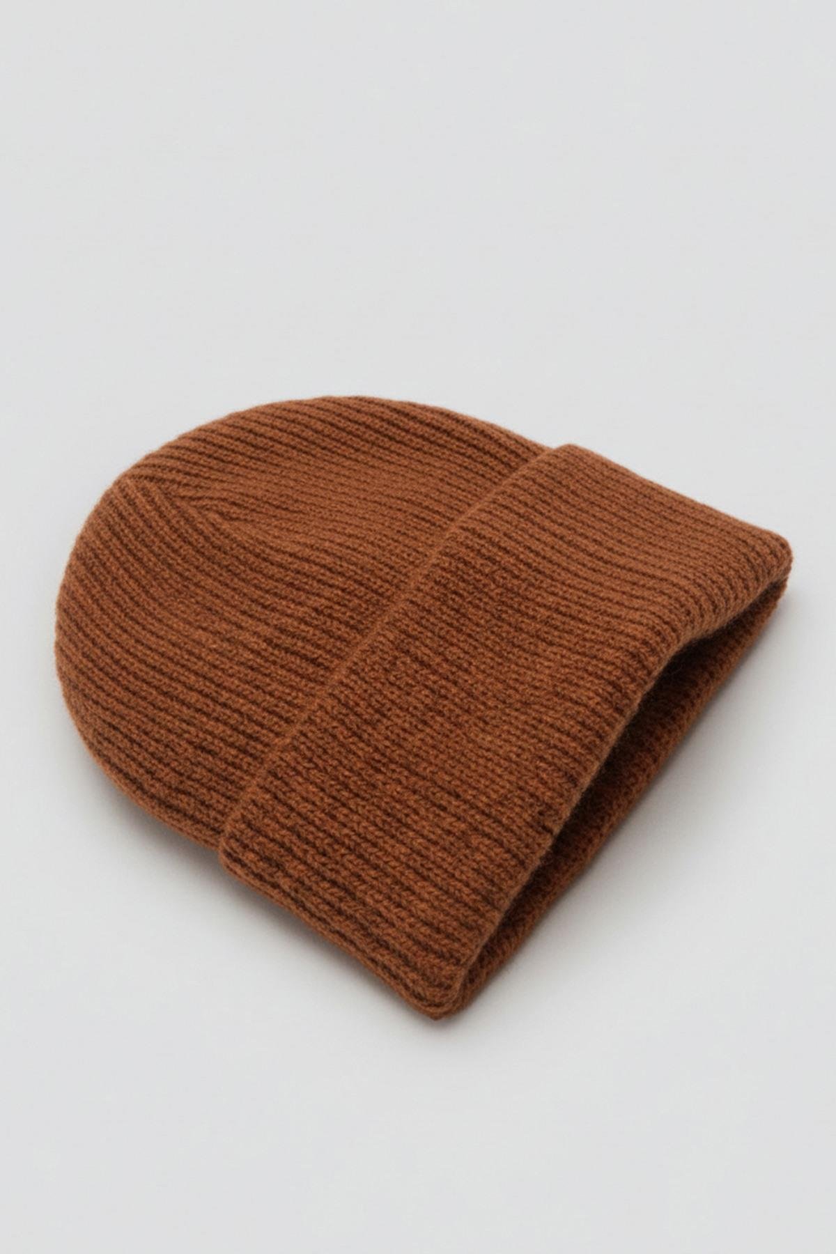 Ferraro A.Kahve %100 Kuzu Yünü Yumuşak Dokulu Kadın Triko Bere