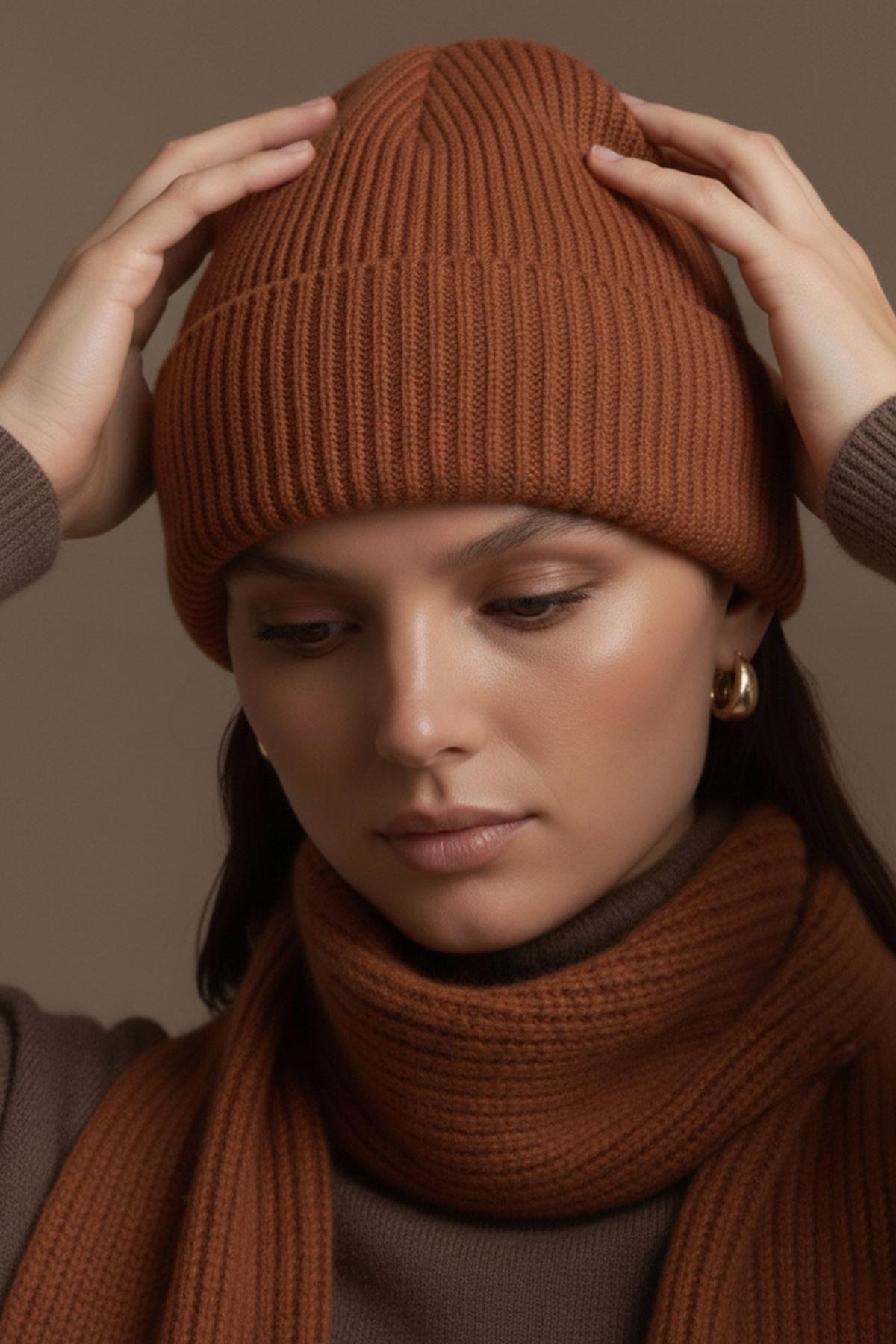 Ferraro A.Kahve %100 Kuzu Yünü Yumuşak Dokulu Kadın Triko Bere