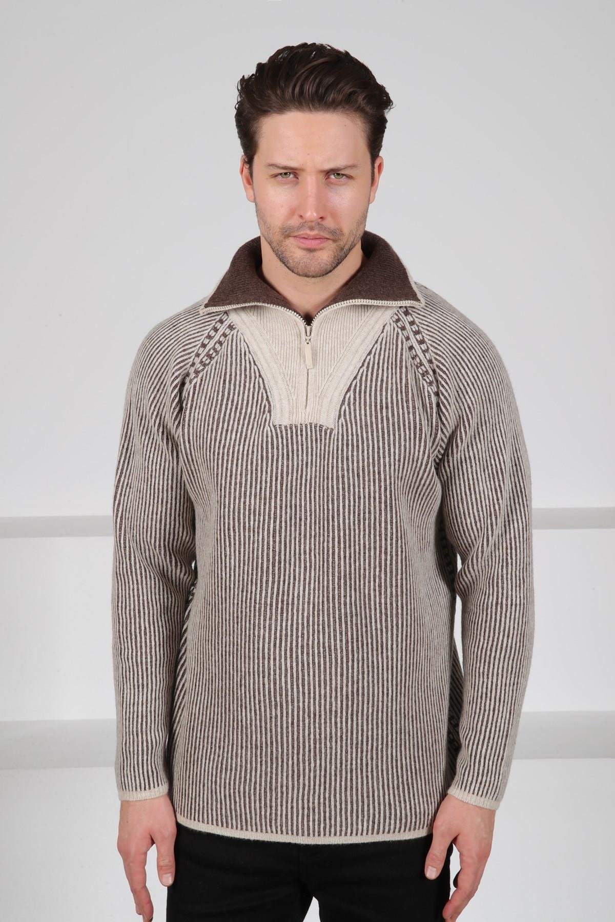 Ferraro A.Bej Balıkçı Yaka Fermuarlı Çizgili Uzun Kollu Kuzu Yünü Karışımlı Erkek Triko Kazak