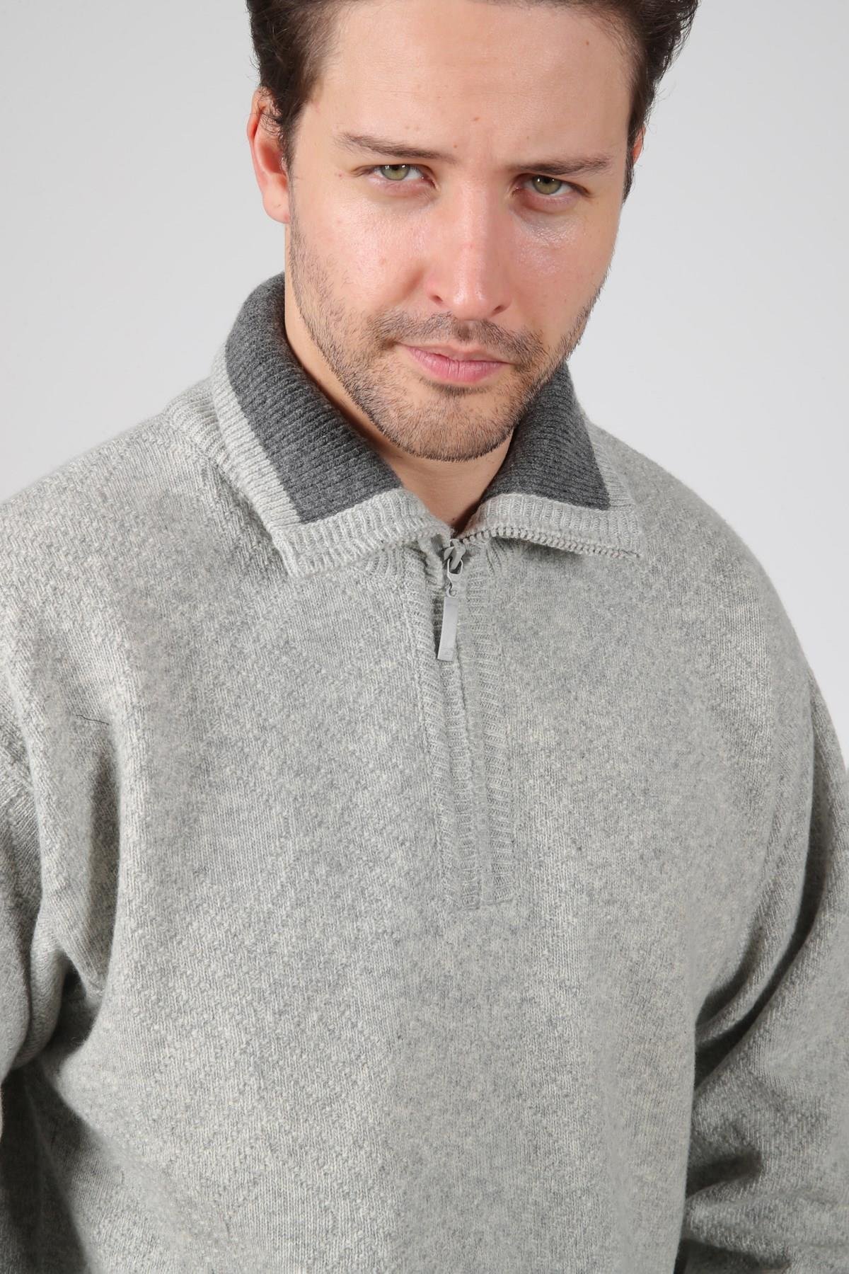 Ferraro A.Gri Balıkçı Yaka Fermuarlı Kabartma Desenli Uzun Kollu %100 Kuzu Yünü Erkek Triko Kazak