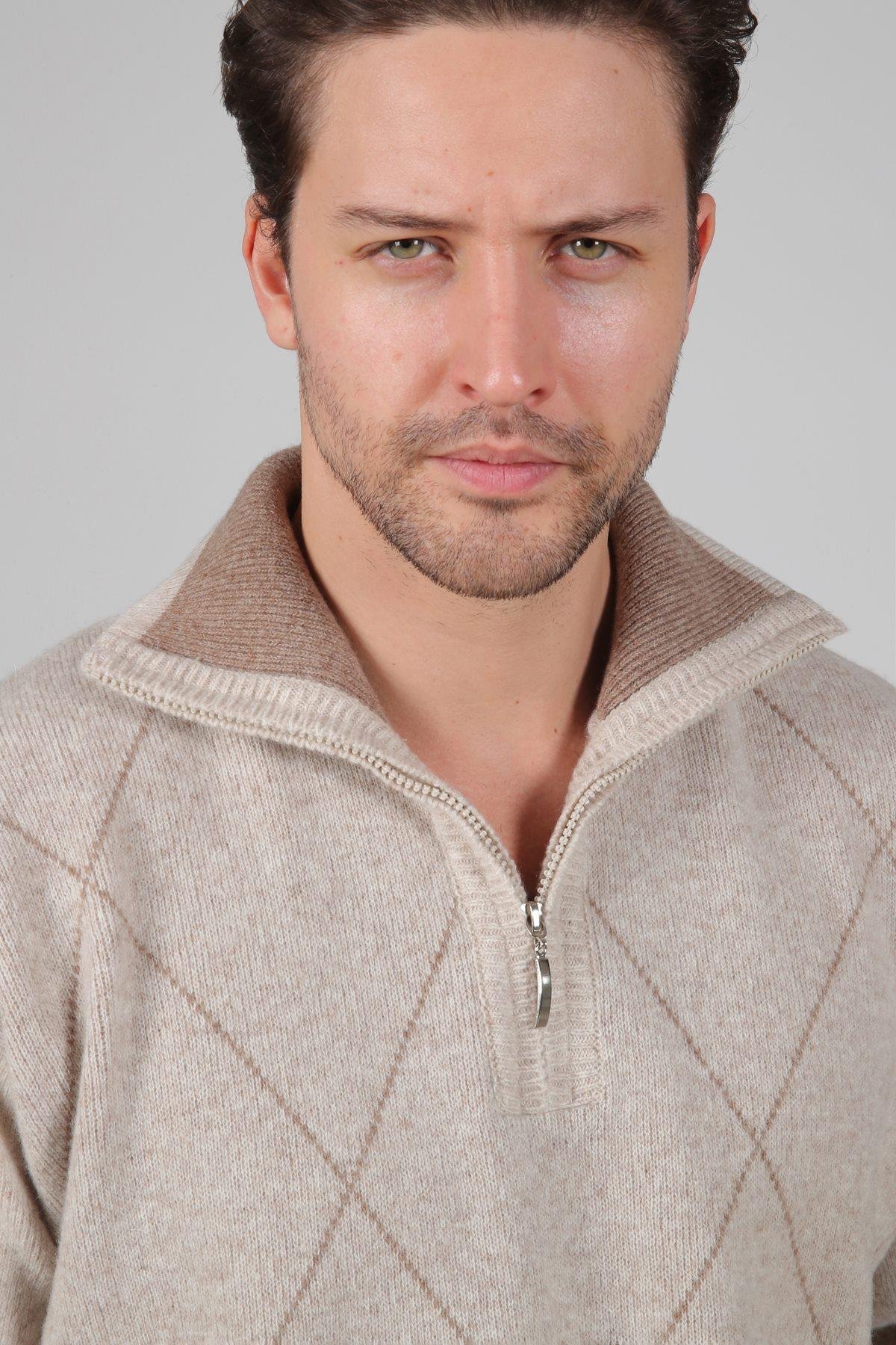 Ferraro A.Bej Balıkçı Yaka Fermuarlı Önü Çizgili Uzun Kollu %100 Kuzu Yünü Erkek Triko Kazak