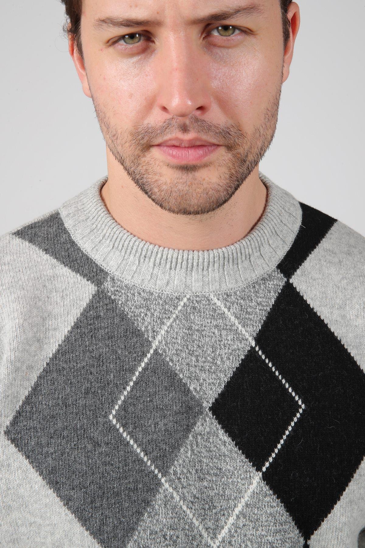 Ferraro A.Gri/Füme Bisiklet Yaka Geometrik Zigzag Desenli Uzun Kollu %100 Kuzu Yünü Erkek Triko Kazak