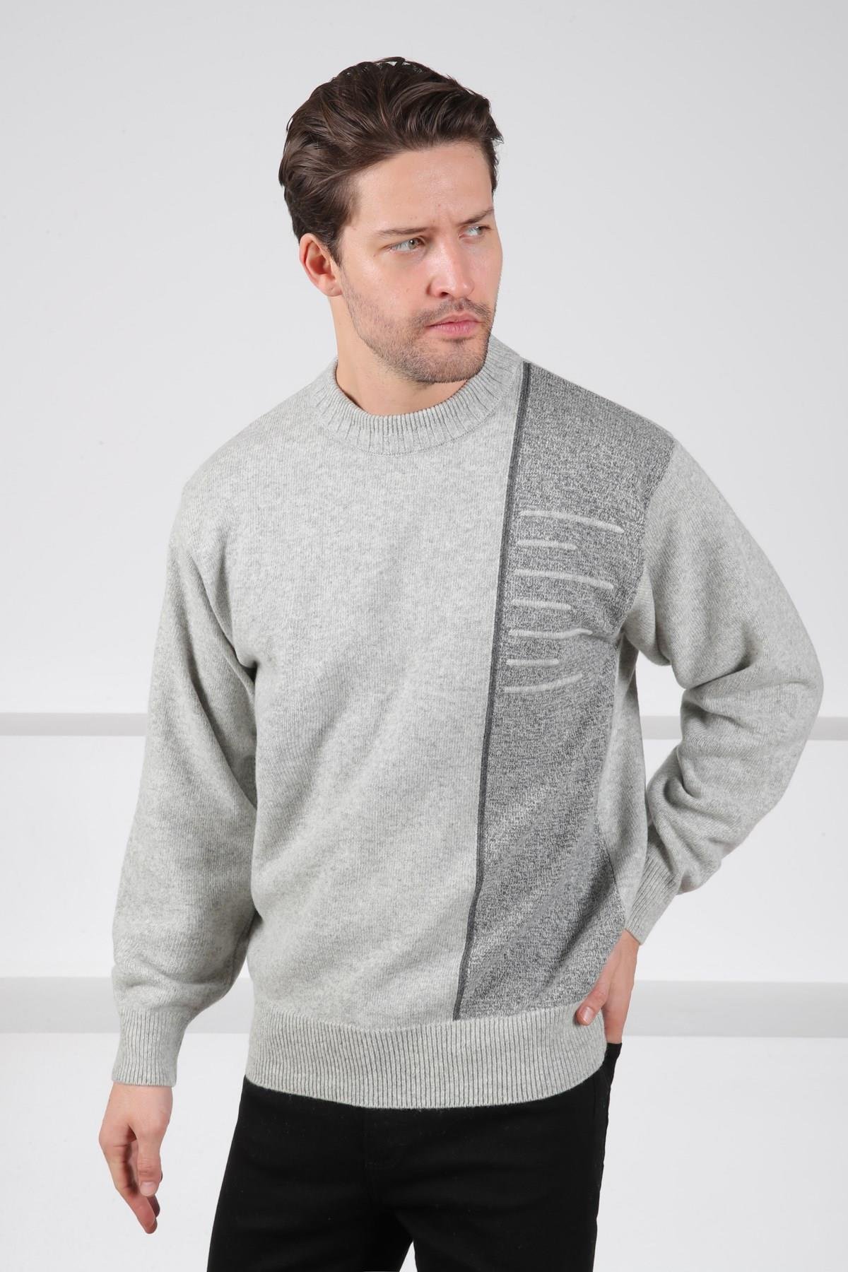 Ferraro A.Gri Bisiklet Yaka Çizgi Detaylı Uzun Kollu %100 Kuzu Yünü Erkek Triko Kazak