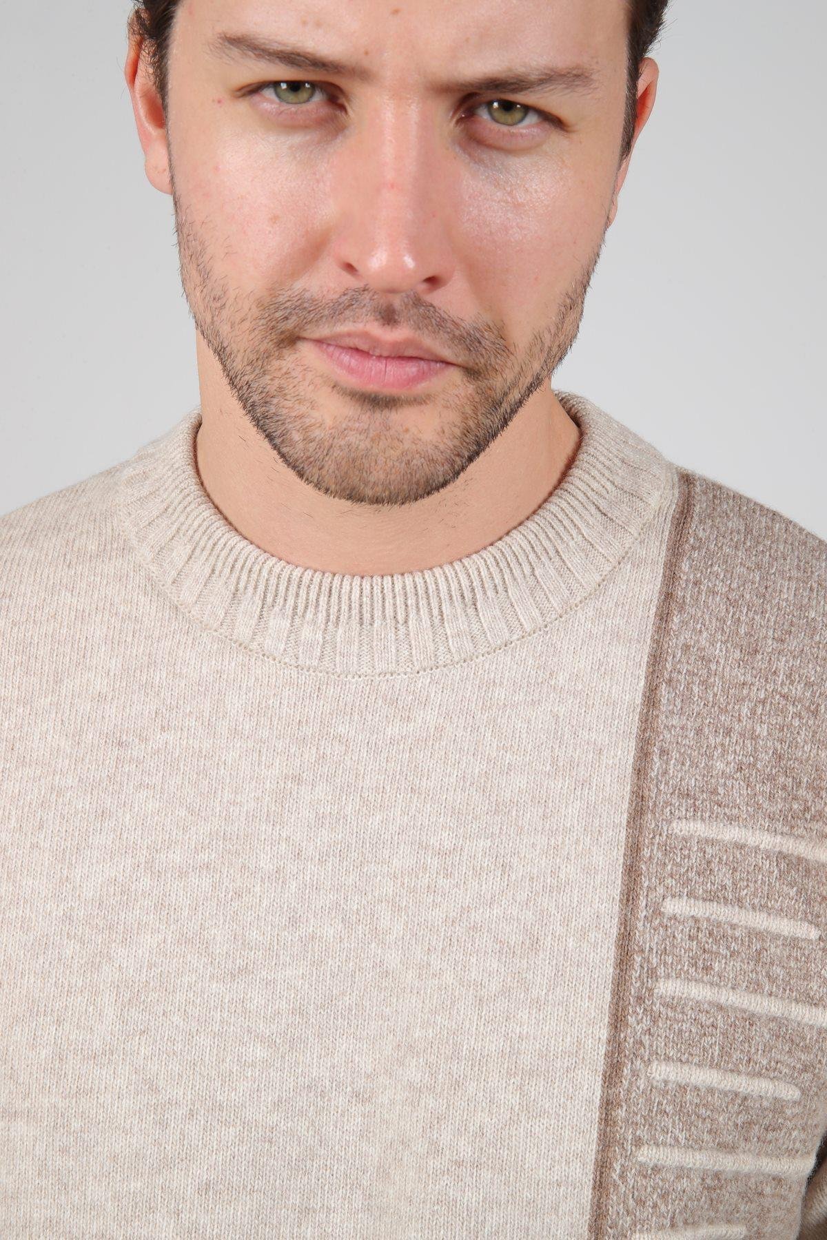 Ferraro A.Bej Bisiklet Yaka Çizgi Detaylı Uzun Kollu %100 Kuzu Yünü Erkek Triko Kazak