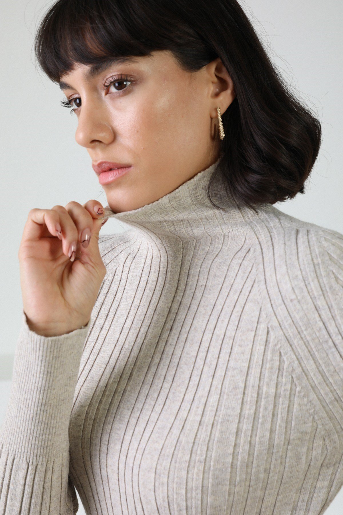 Ferraro A.Bej Balıkçı Yaka Kaşmirli Kadın Triko Elbise