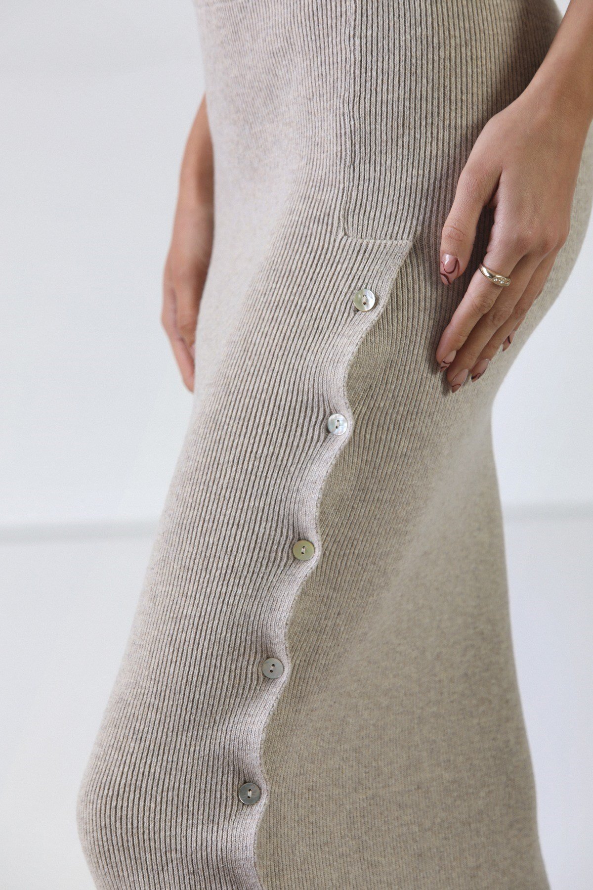 Ferraro A.Bej Düğmeli Kaşmirli Kadın Triko Etek