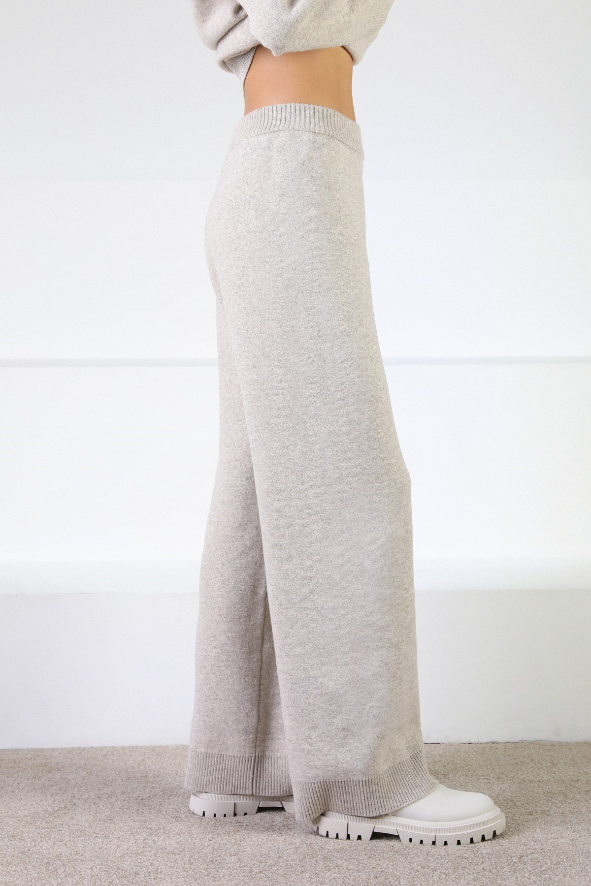 Ferraro A.Bej Kaşmirli Kadın Triko Pantolon