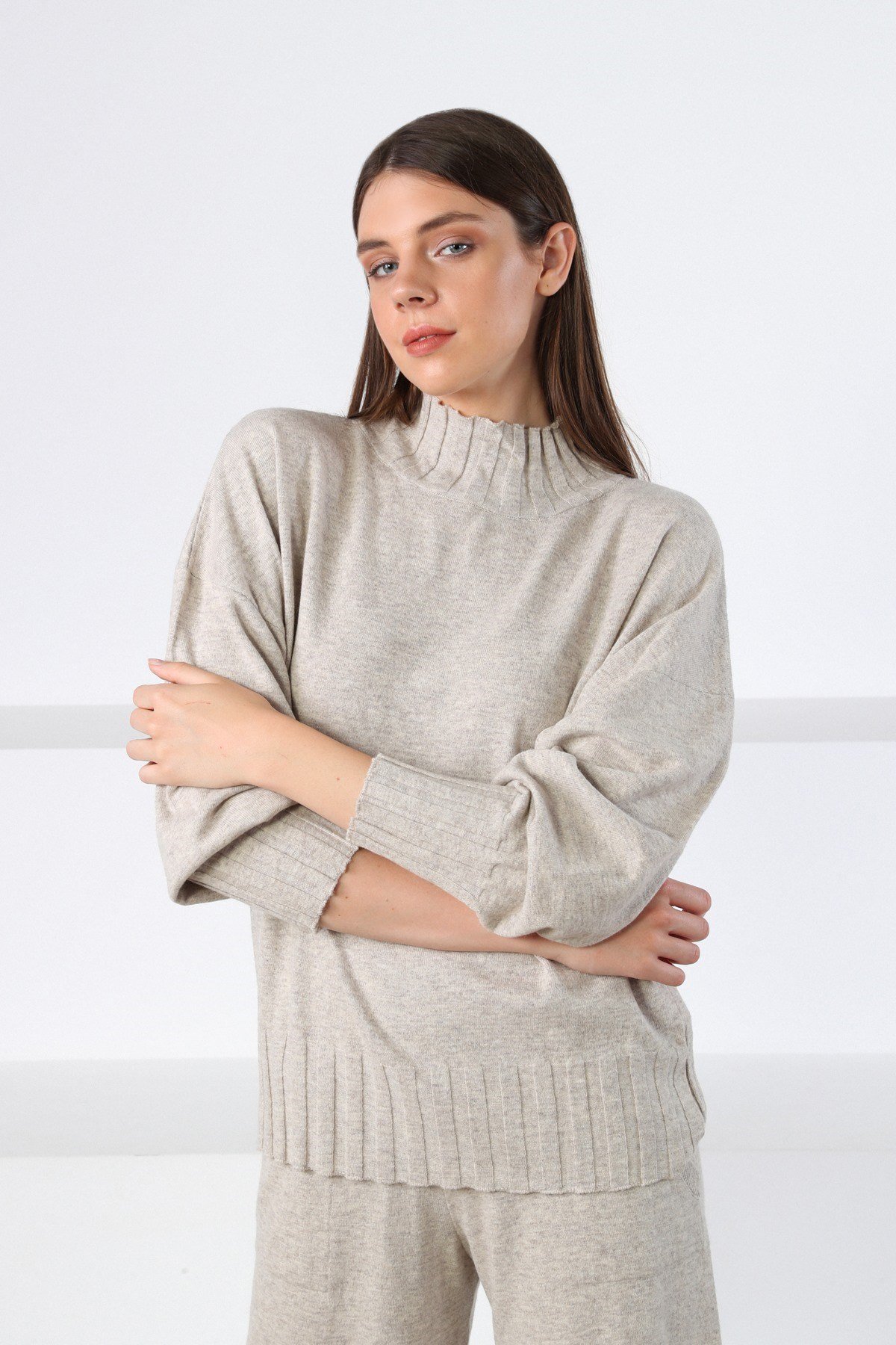 Ferraro A.Bej Lastikli Paça Kaşmirli Kadın Triko Pantolon