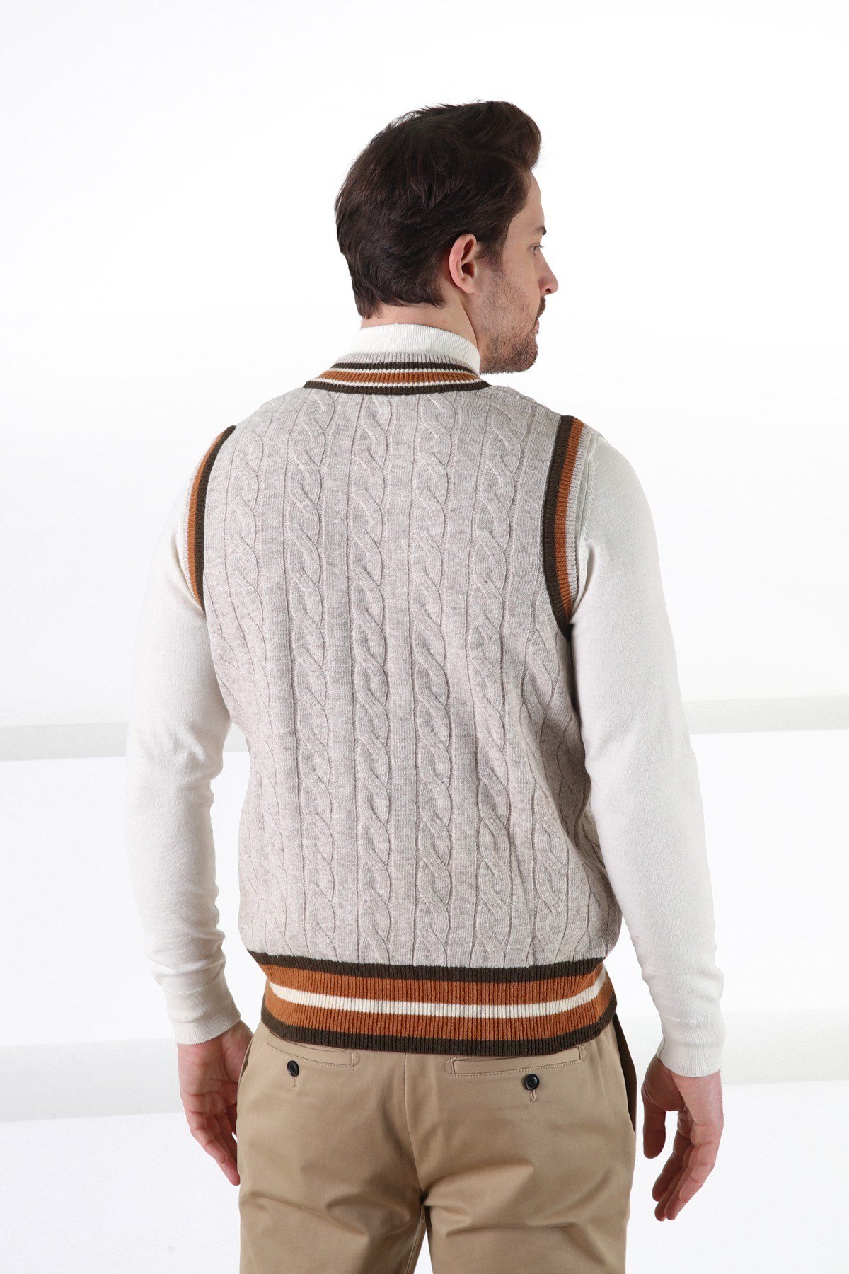 Ferraro A.Bej Örgü Desenli V Yaka %100 Kuzu Yünü Erkek Süveter
