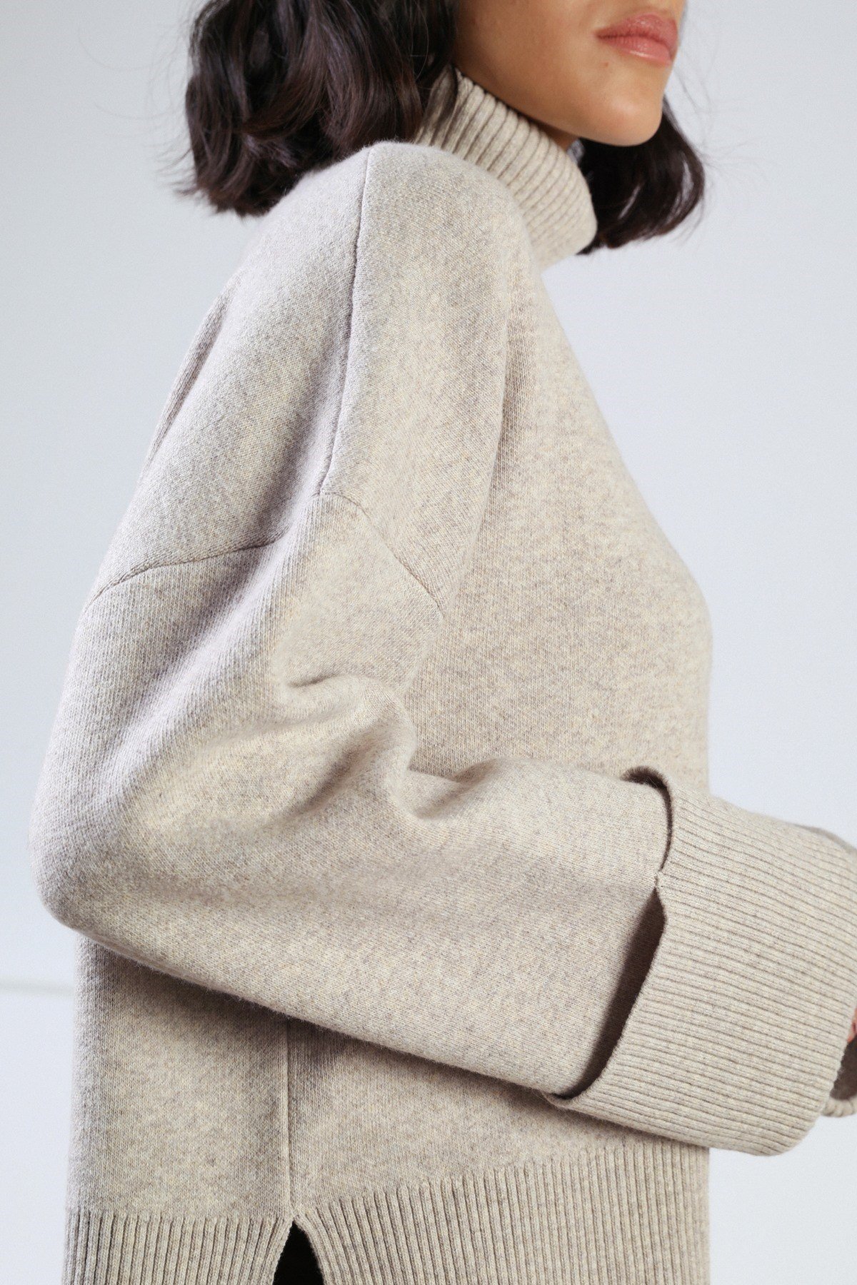 Ferraro A.Bej Uzun Kollu Balıkçı Yaka Kaşmirli Kadın Triko Kazak