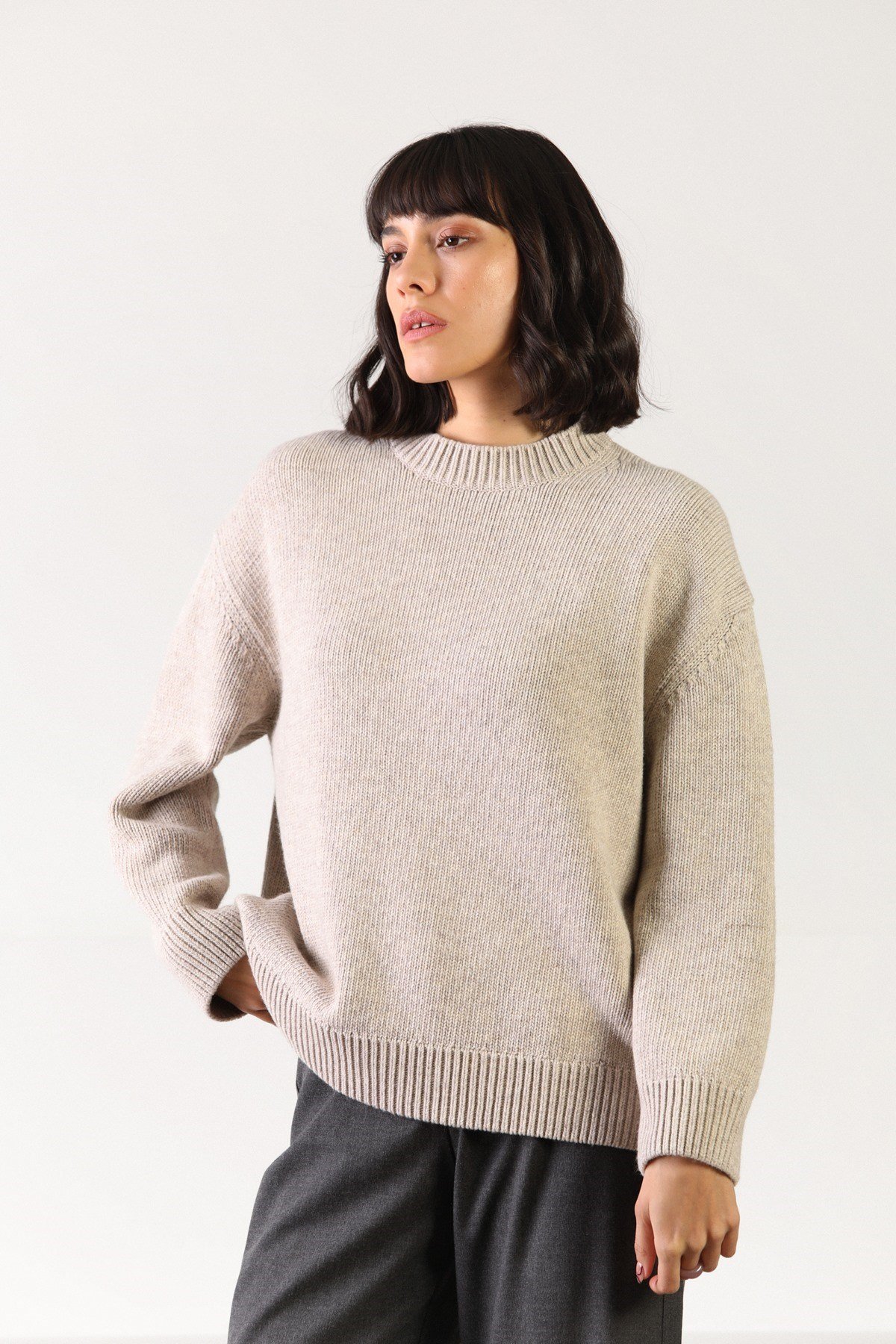 Ferraro A.Bej Uzun Kollu Bisiklet Yaka Kaşmirli Kadın Triko Kazak