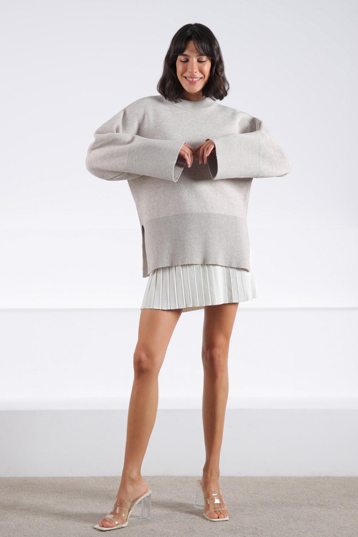 Ferraro A.Bej Uzun Kollu Bisiklet Yaka Kaşmirli Kadın Triko Kazak