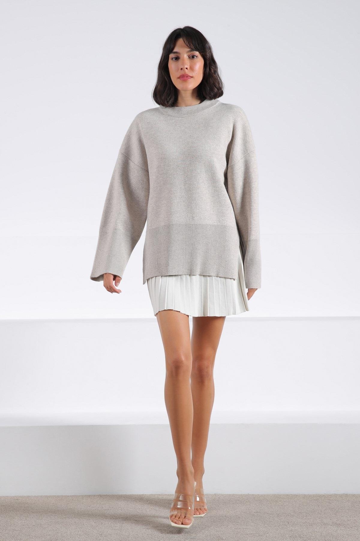 Ferraro A.Bej Uzun Kollu Bisiklet Yaka Kaşmirli Kadın Triko Kazak