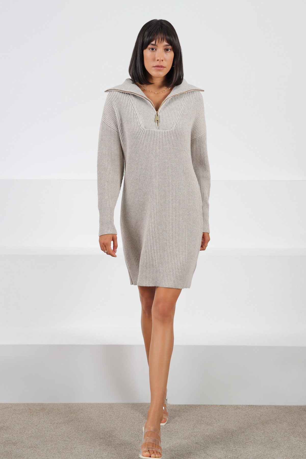 Ferraro A.Bej Uzun Kollu Kaşmirli Kadın Triko Elbise