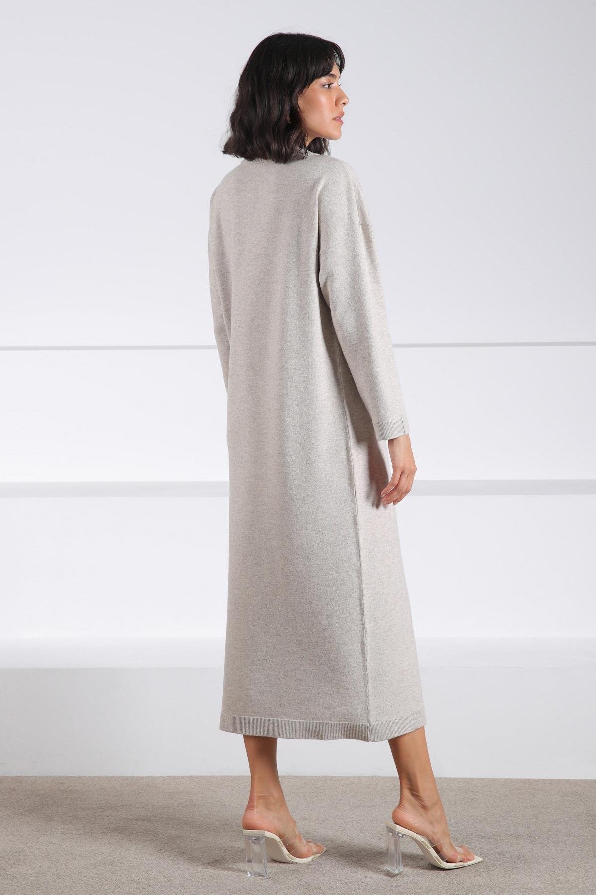 Ferraro A.Bej Uzun Kollu Polo Yaka Kadın Triko Elbise