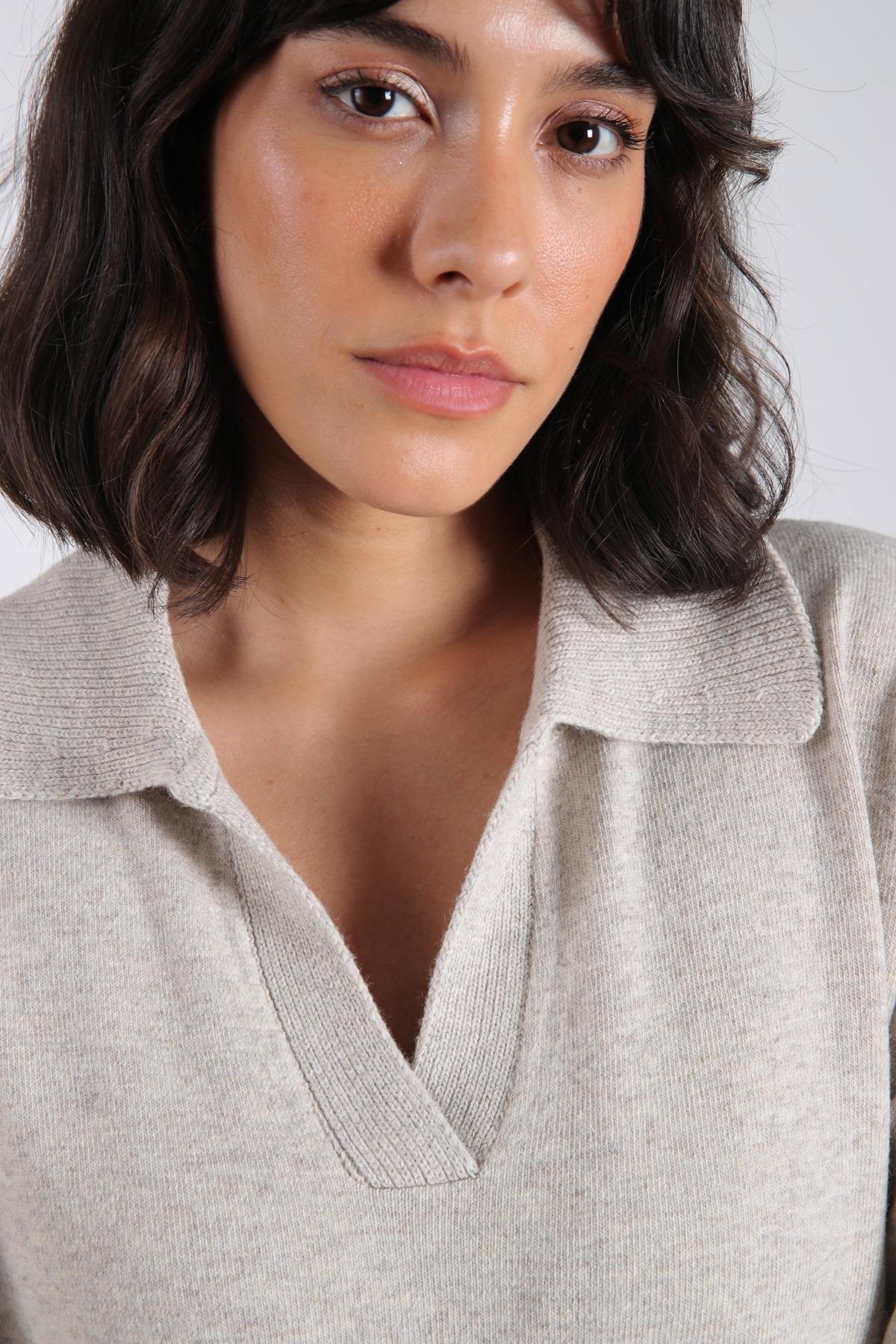 Ferraro A.Bej Uzun Kollu Polo Yaka Kadın Triko Elbise