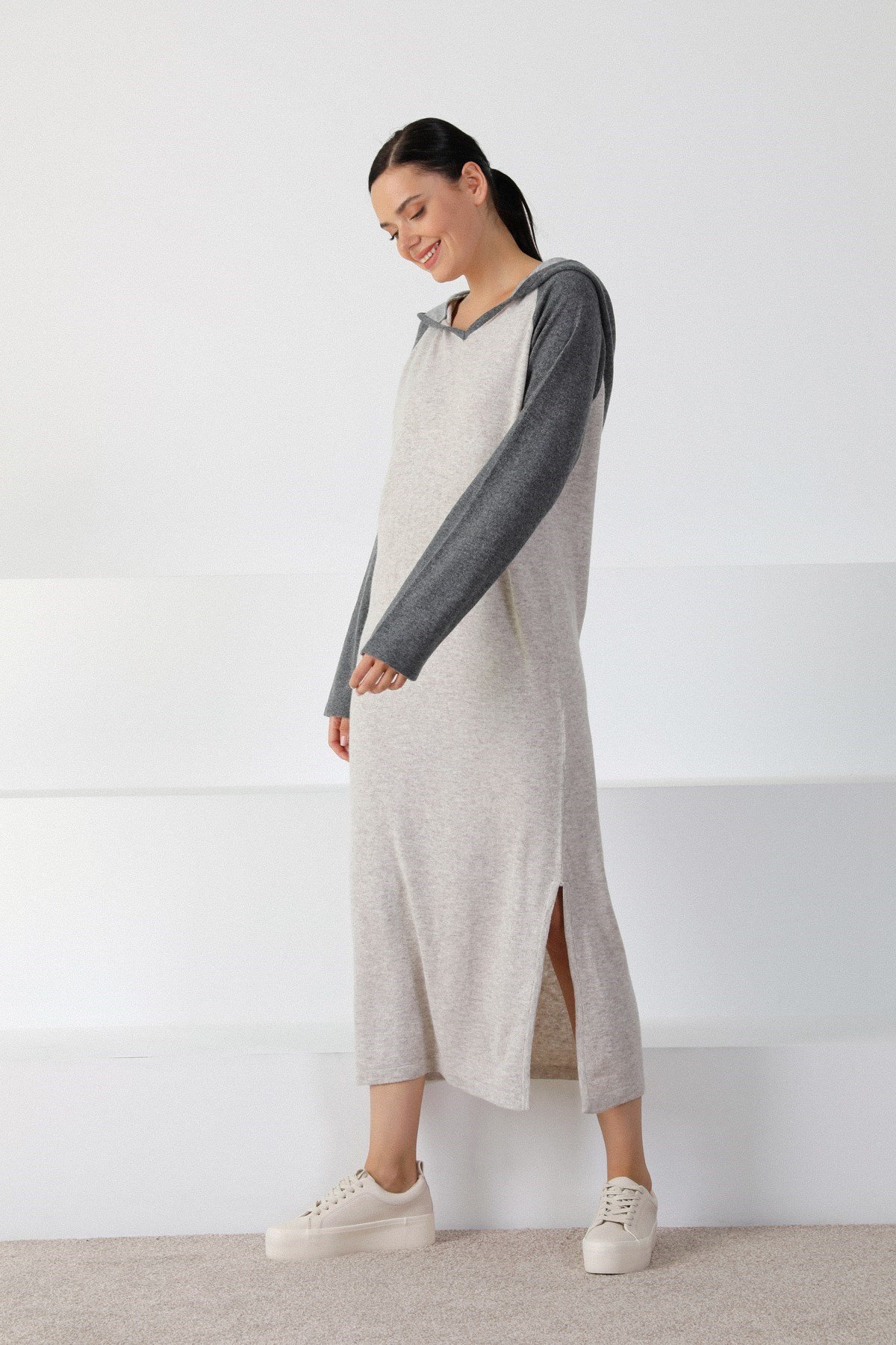 Ferraro A.Bej/Antrasit Kapüşonlu Pamuklu Kadın Triko Elbise