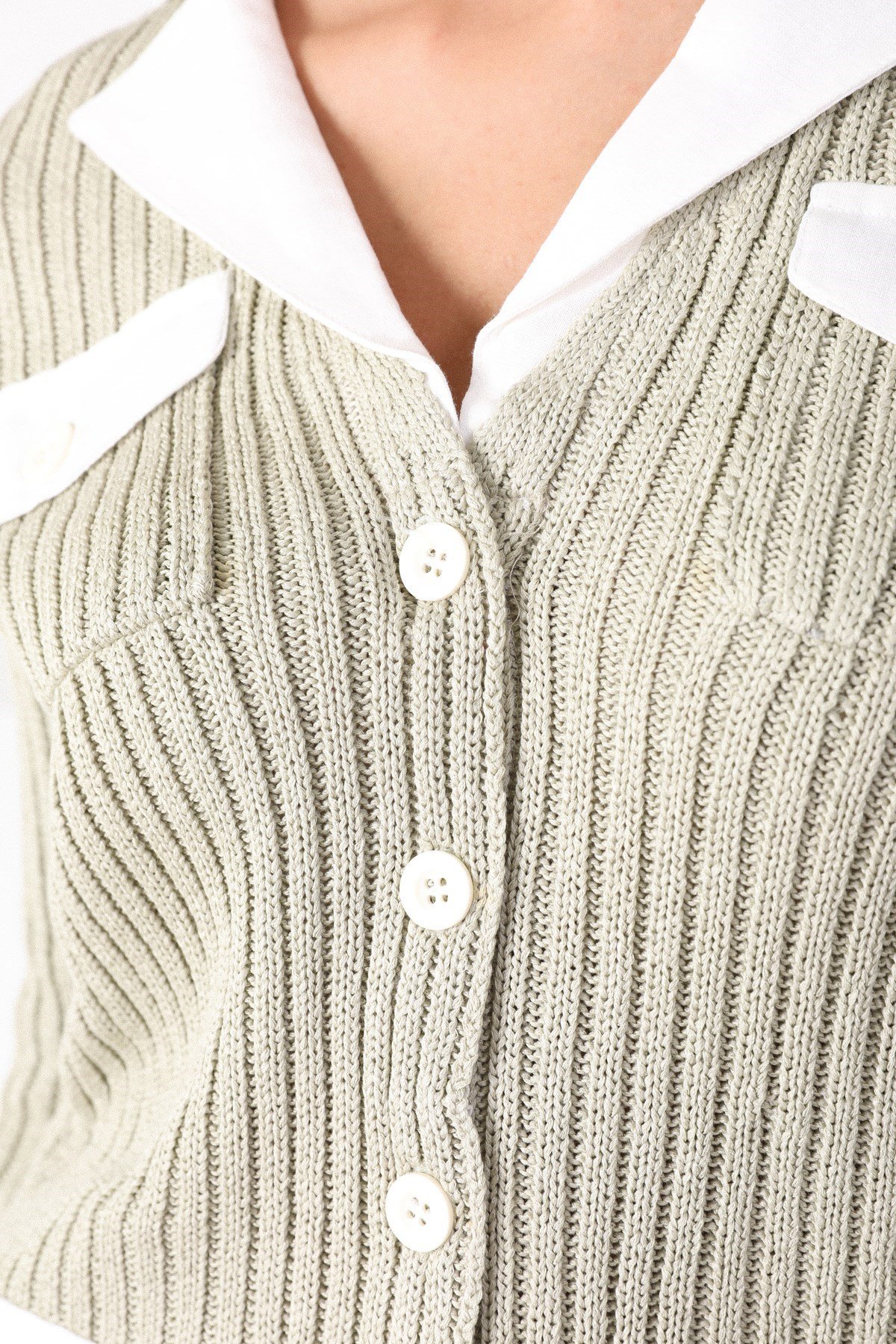 Ferraro A.Çağla Gömlek Yaka Kadın Triko Hırka