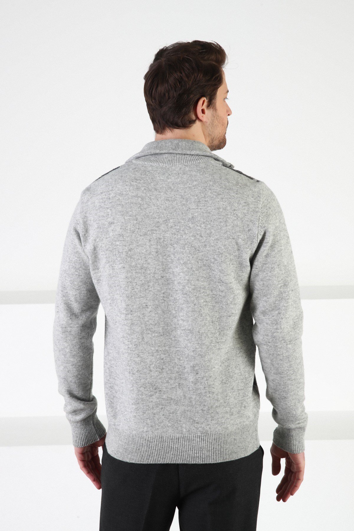 Ferraro A.Gri Baklava Desenli Dik Yaka %100 Kuzu Yünü Erkek Kazak