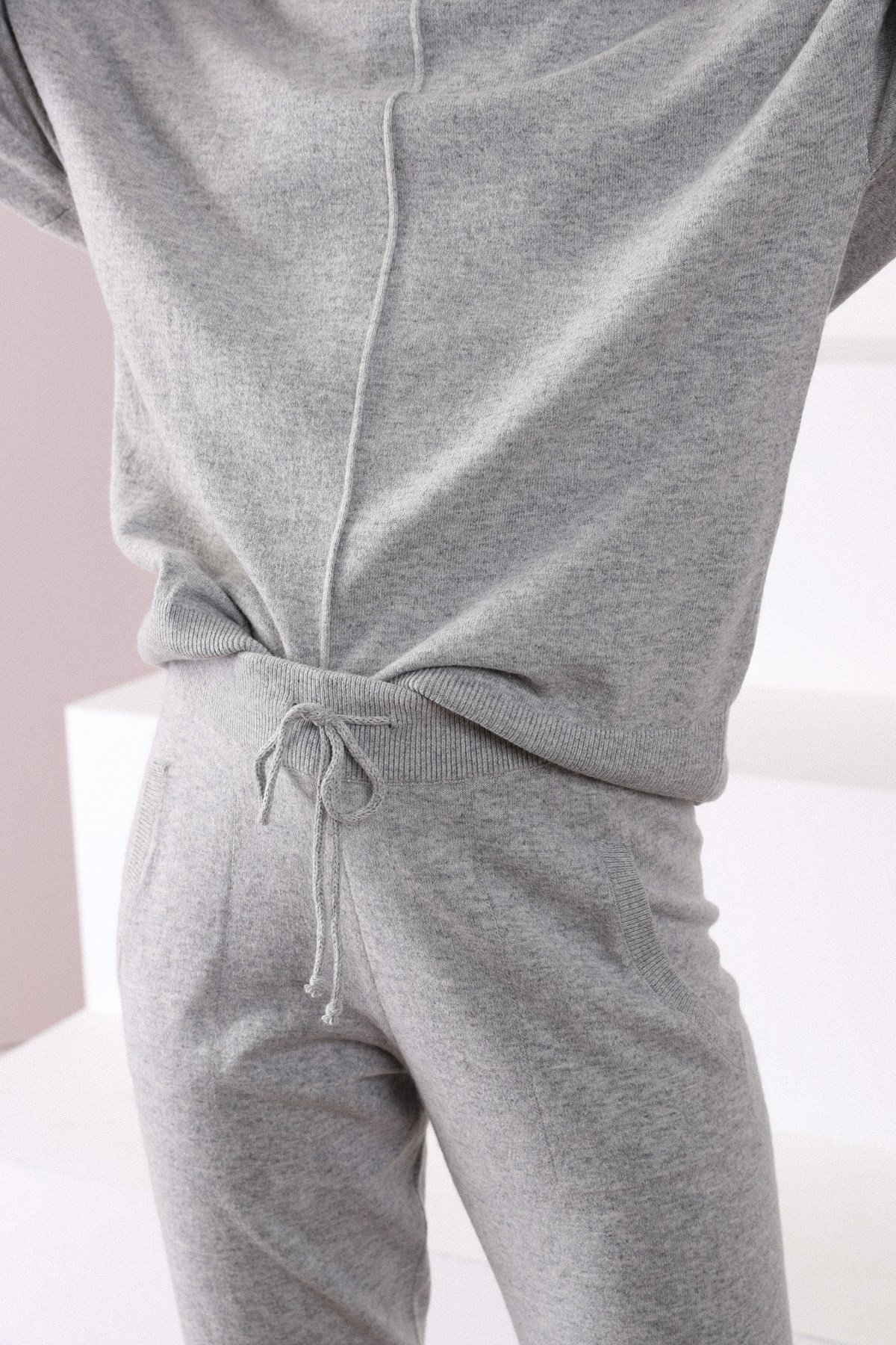 Ferraro A.Gri Degaje Yaka Kaşmirli Kadın Triko Kazak