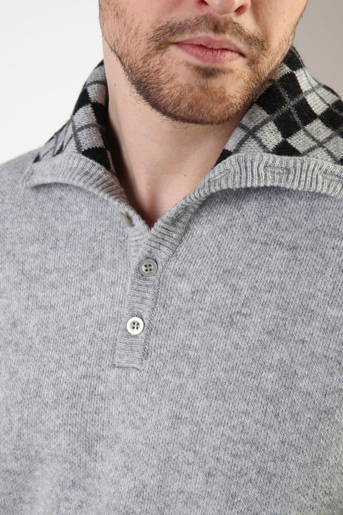 Ferraro A.Gri Düğmeli Dik Yaka %100 Kuzu Yünü Erkek Kazak