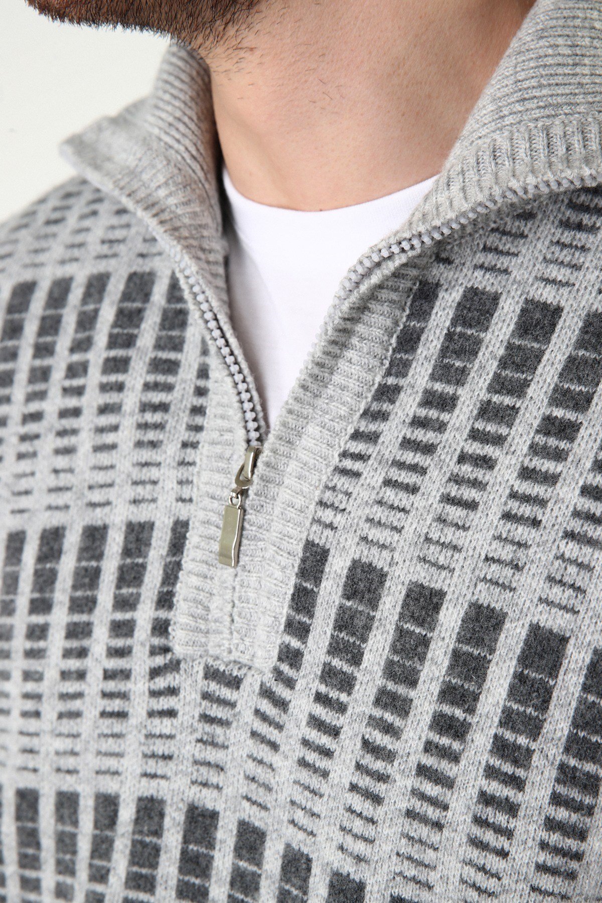 Ferraro A.Gri Fermuarlı Dik Yaka %100 Kuzu Yünü Erkek Kazak