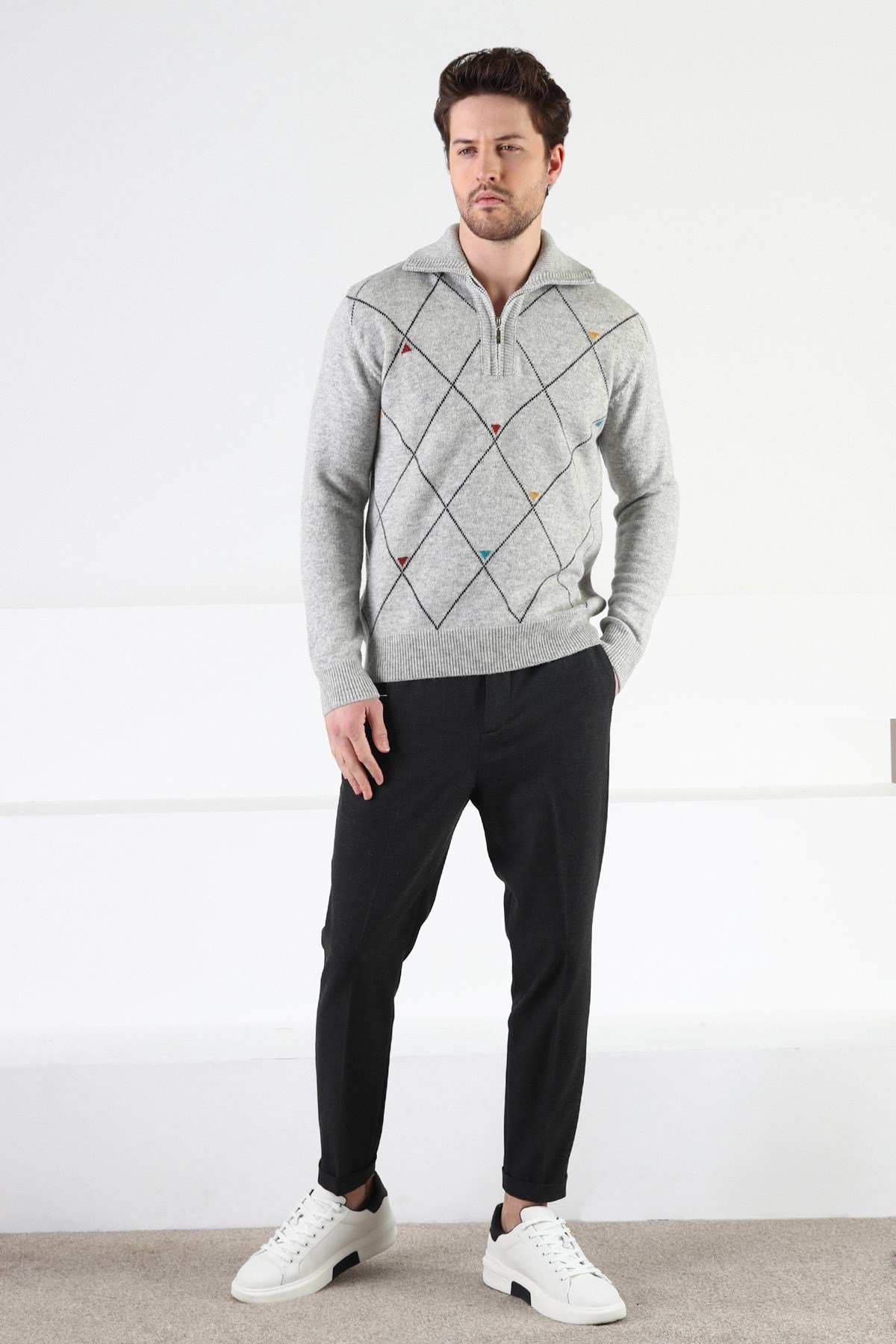 Ferraro A.Gri Fermuarlı Dik Yaka %100 Kuzu Yünü Erkek Kazak