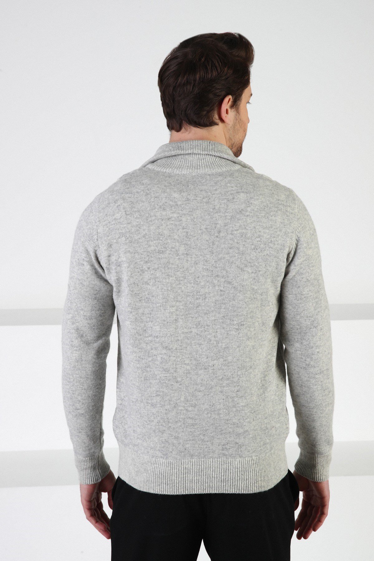 Ferraro A.Gri Fermuarlı Dik Yaka %100 Kuzu Yünü Erkek Kazak