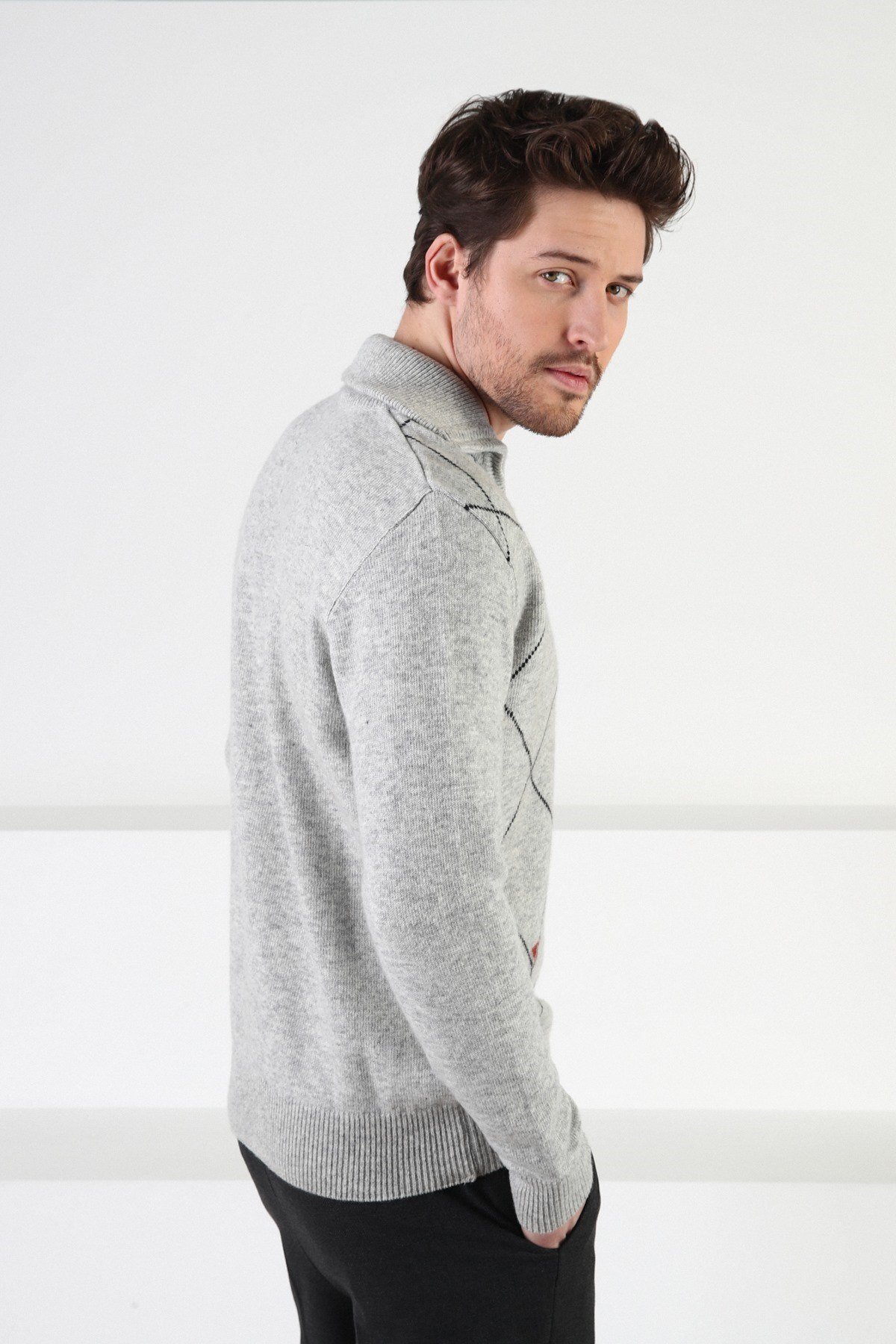 Ferraro A.Gri Fermuarlı Dik Yaka %100 Kuzu Yünü Erkek Kazak