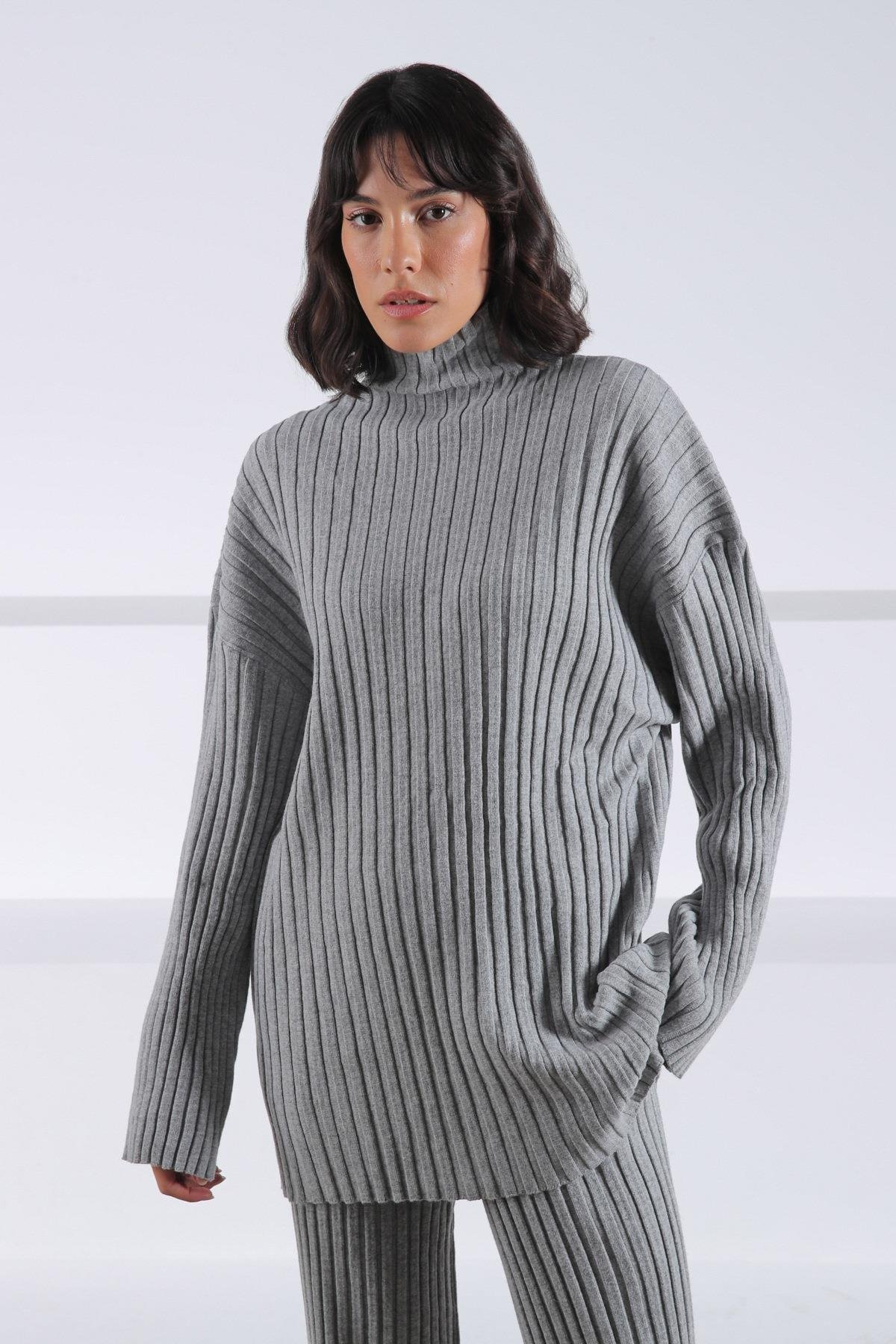 Ferraro A.Gri Uzun Kollu Balıkçı Yaka Kaşmirli Kadın Triko Kazak