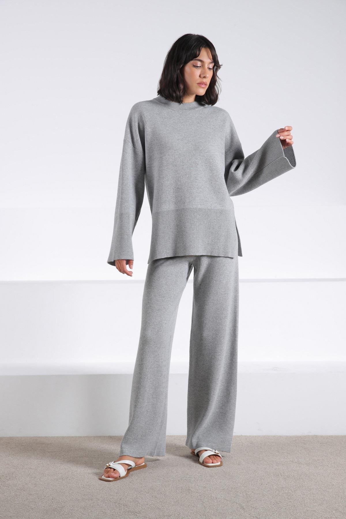 Ferraro A.Gri Uzun Kollu Bisiklet Yaka Kaşmirli Kadın Triko Kazak