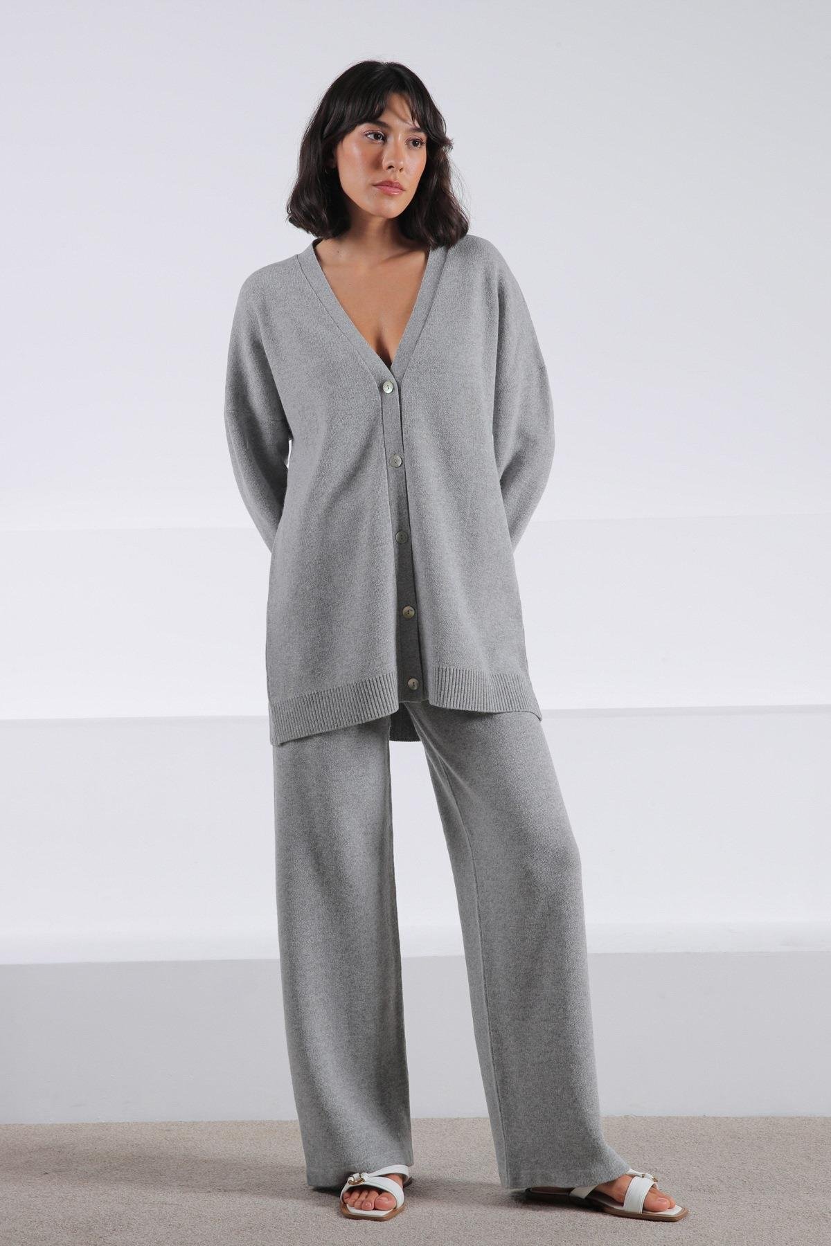 Ferraro A.Gri Uzun Kollu Ceket Yaka Kaşmirli Kadın Triko Ceket