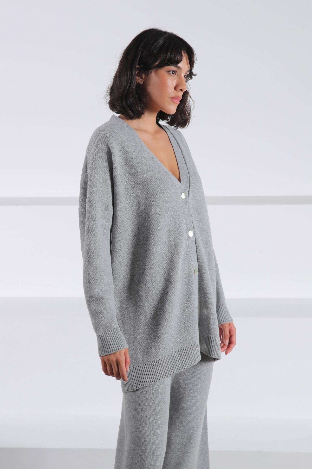 Ferraro A.Gri Uzun Kollu Ceket Yaka Kaşmirli Kadın Triko Ceket