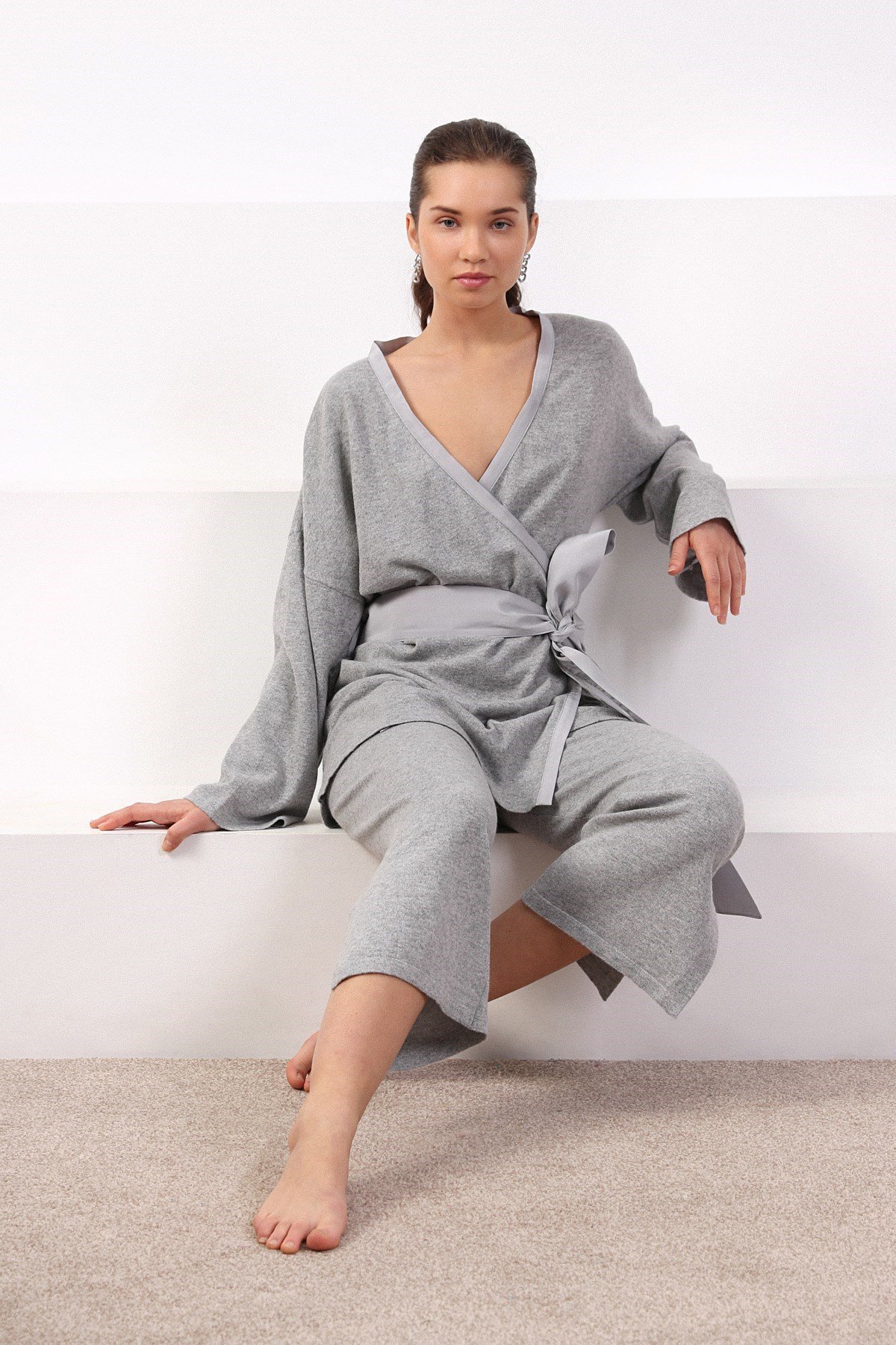 Ferraro A.Gri Yırtmaçlı Kaşmirli Kadın Triko Pantolon