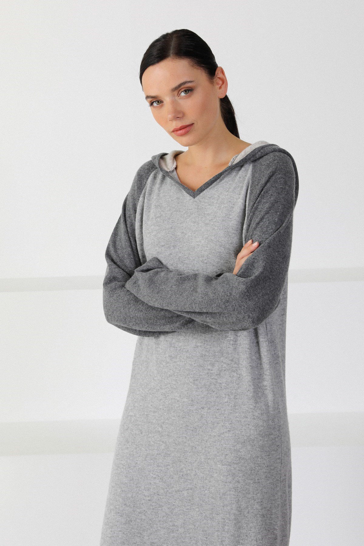 Ferraro A.Gri/Antrasit Kapüşonlu Pamuklu Kadın Triko Elbise