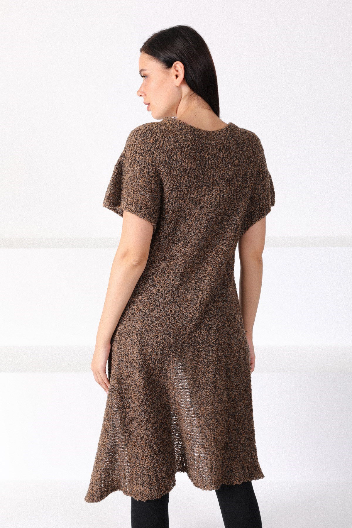 Ferraro A.Kahve Yuvarlak Yaka Uzun Kadın Triko Hırka