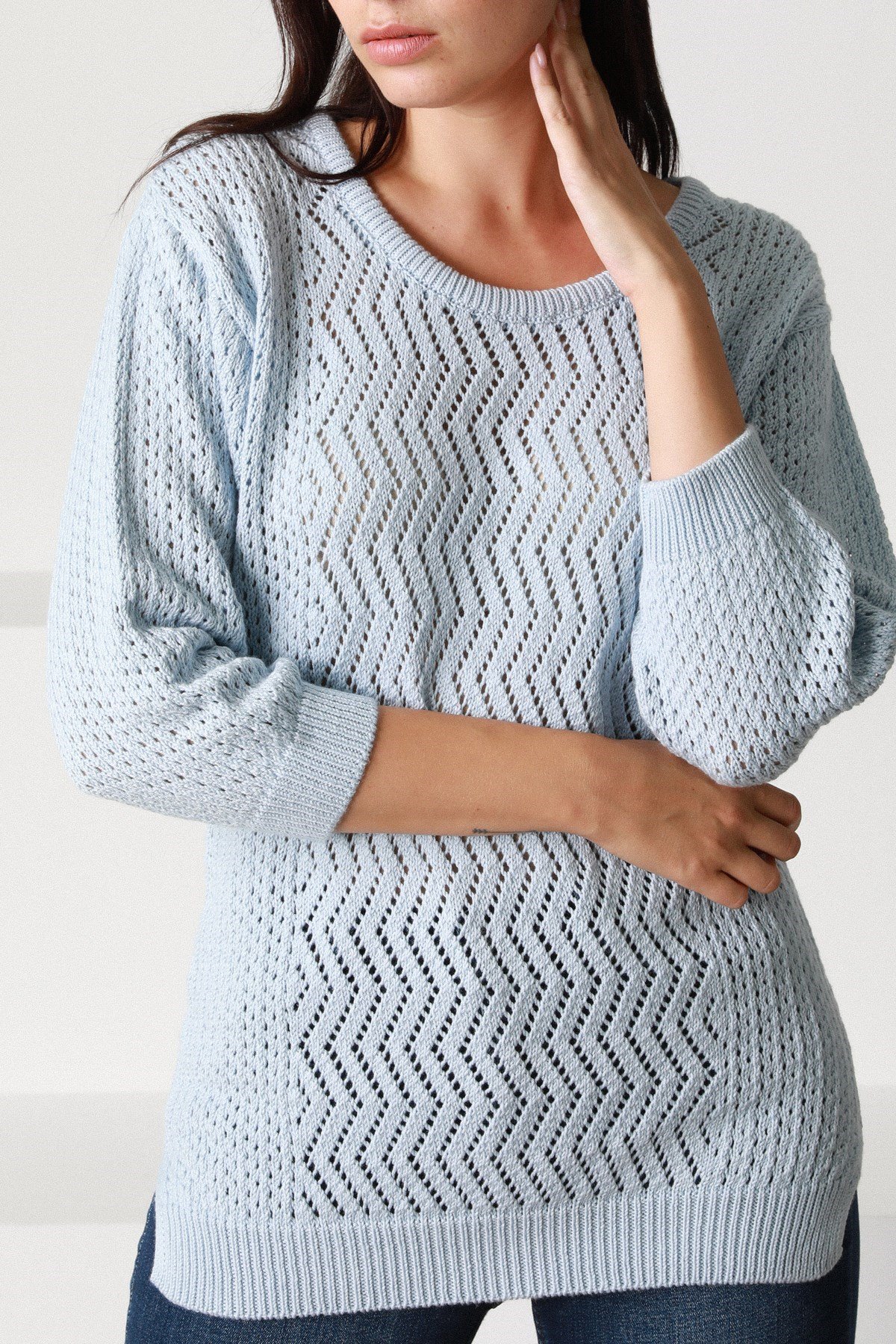 Ferraro A.Mavi O Yaka Ajurlu Yünlü Kadın Triko Kazak