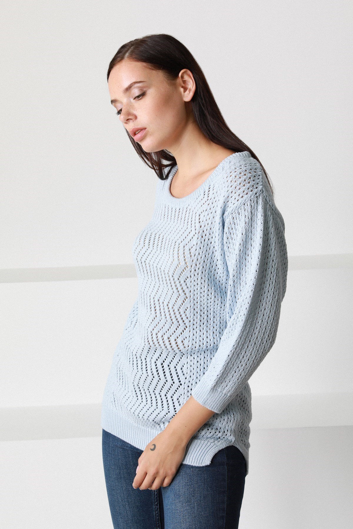 Ferraro A.Mavi O Yaka Ajurlu Yünlü Kadın Triko Kazak