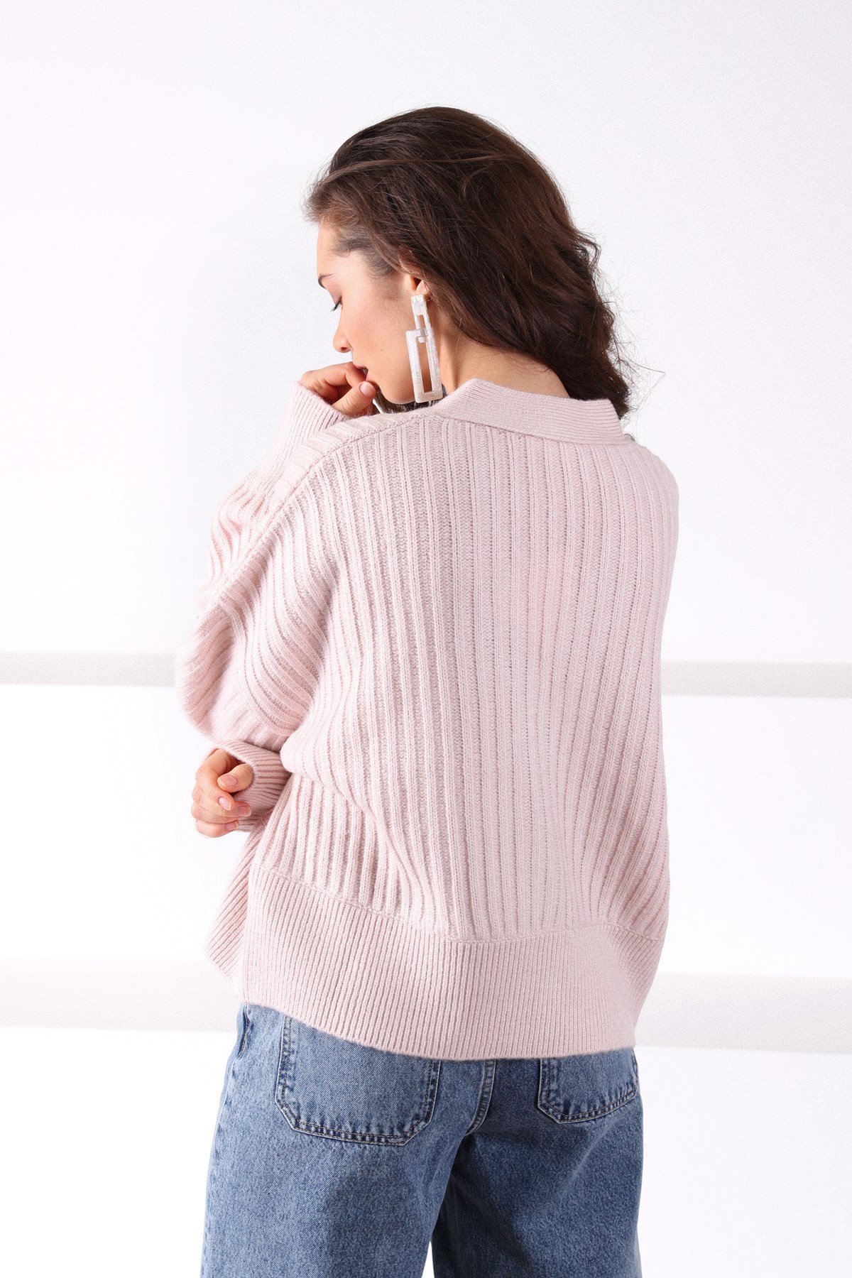 Ferraro A.Pembe Düşük Omuz Yün Kadın Triko Hırka