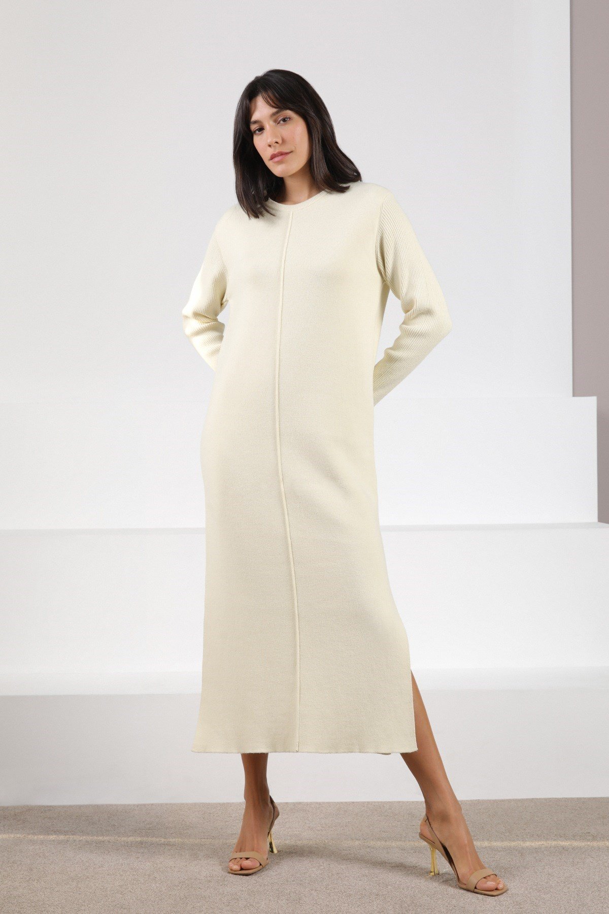 Ferraro A.Sarı Yandan Yırtmaçlı Midi Boy Kaşmirli Kadın Triko Elbise