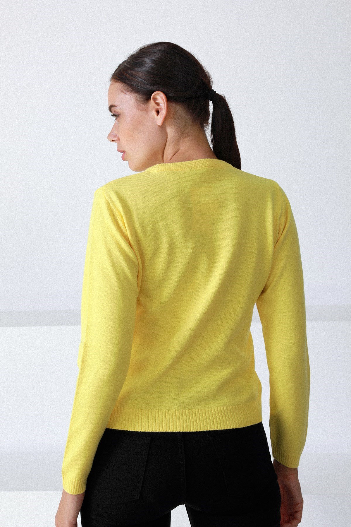 Ferraro A.Sarı Yuvarlak Yaka Kadın Triko Kazak