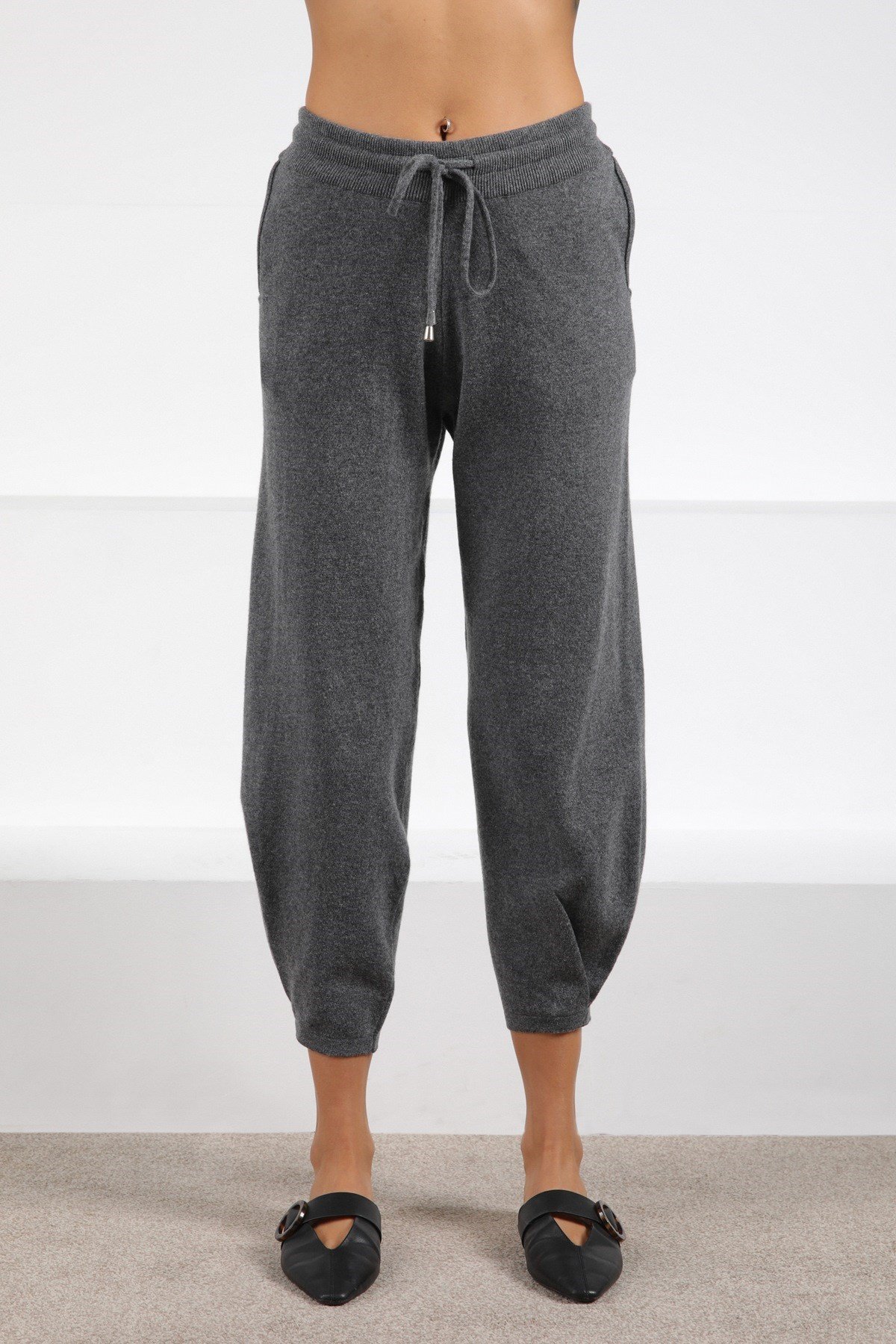 Ferraro Antrasit Cepli Kaşmirli Kadın Triko Pantolon